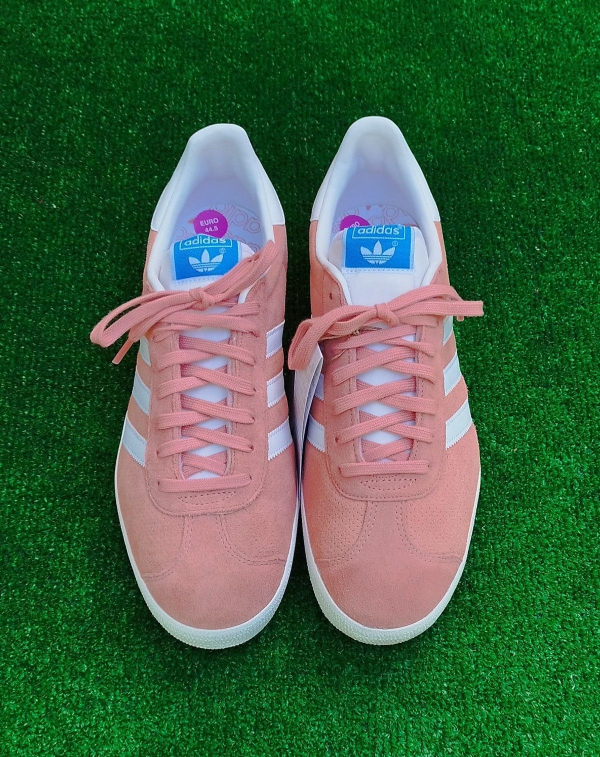 Adidas Adidas Gazelle Unisex #11us Size US 11 / EU 44 - 2 Thumbnail