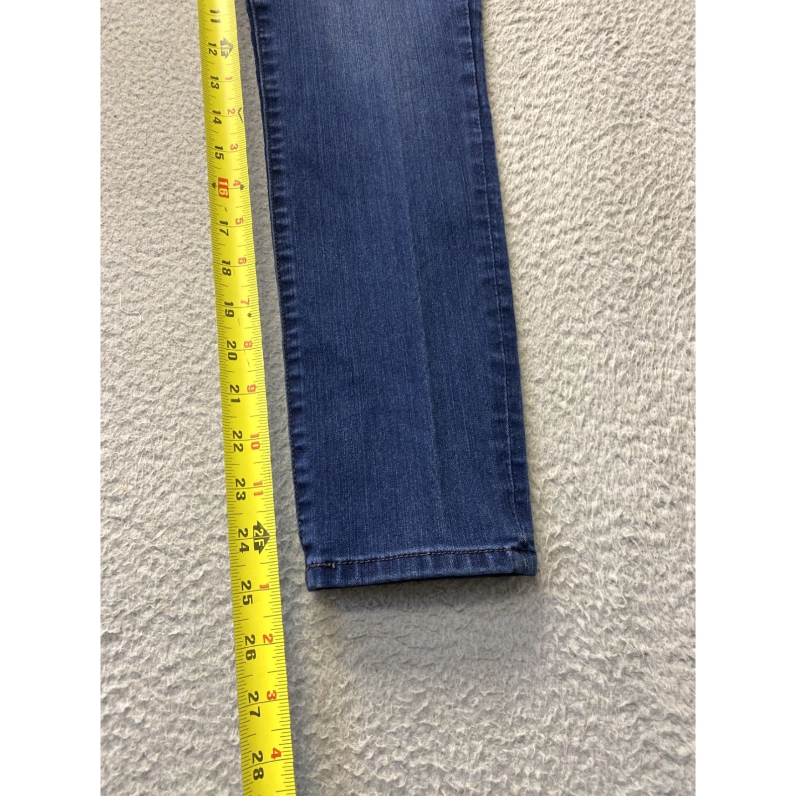 DL1961 DL1961 Women's Emilie Jeans Blue 28x25 Regular Juniors Womens Size 25" / US 0 / IT 36 - 6 Thumbnail