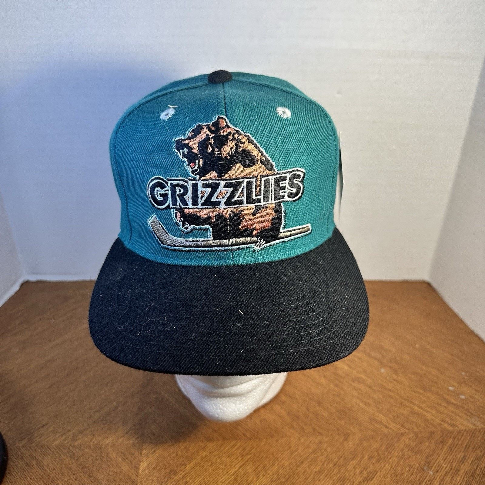 Zephyr VTG 90's Denver Grizzlies IHL Fitted Hat 6 7/8 Deadstock New Size ONE SIZE - 1 Thumbnail