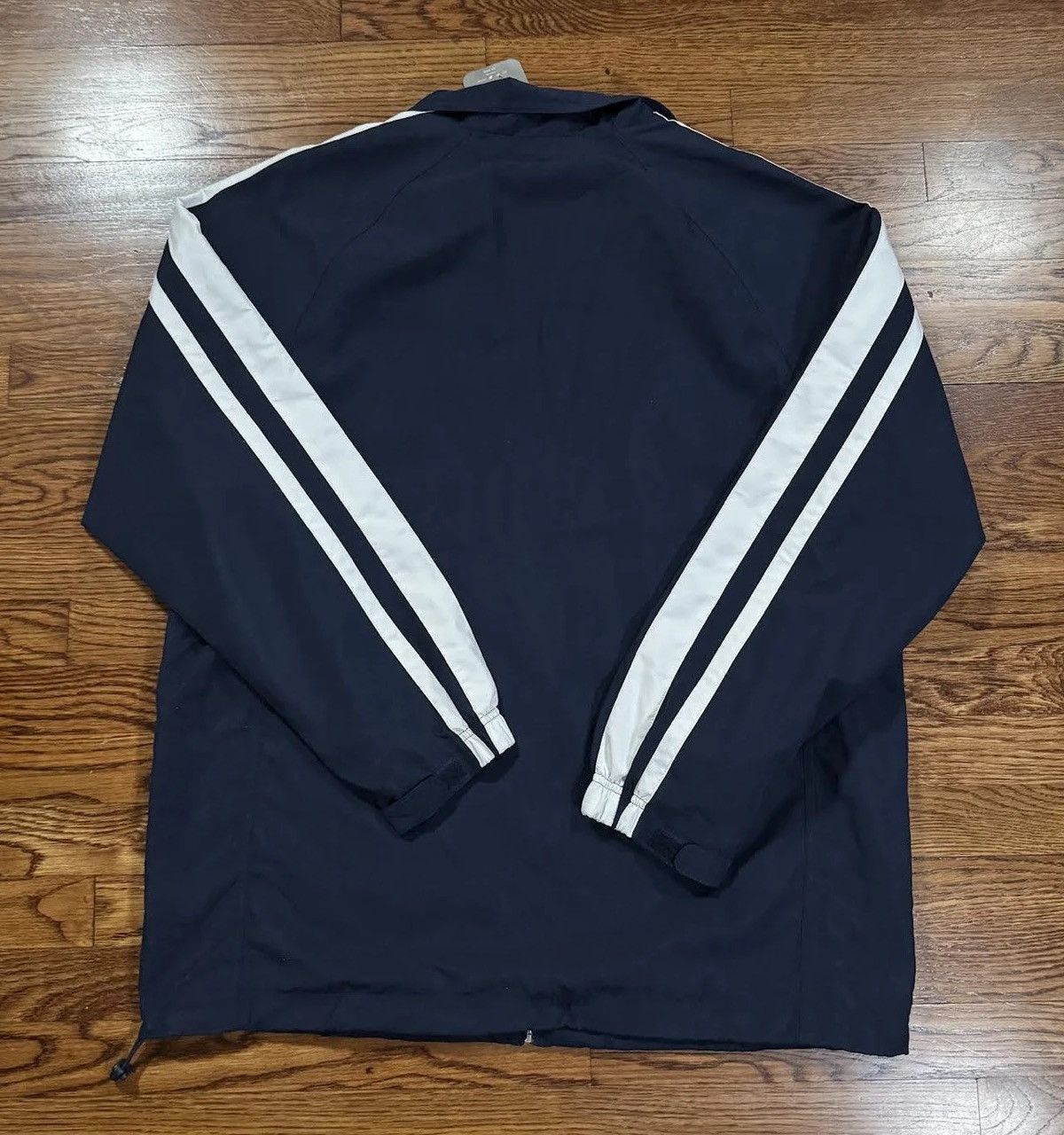 Nike Vintage Nike Revlon Walk For Women 2006 Jacket (Size L) NWT Size L / US 10 / IT 46 - 3 Thumbnail