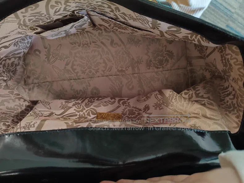 Vivienne Westwood Vivienne Westwood size os Patent leather tote bag Size ONE SIZE - 7 Thumbnail