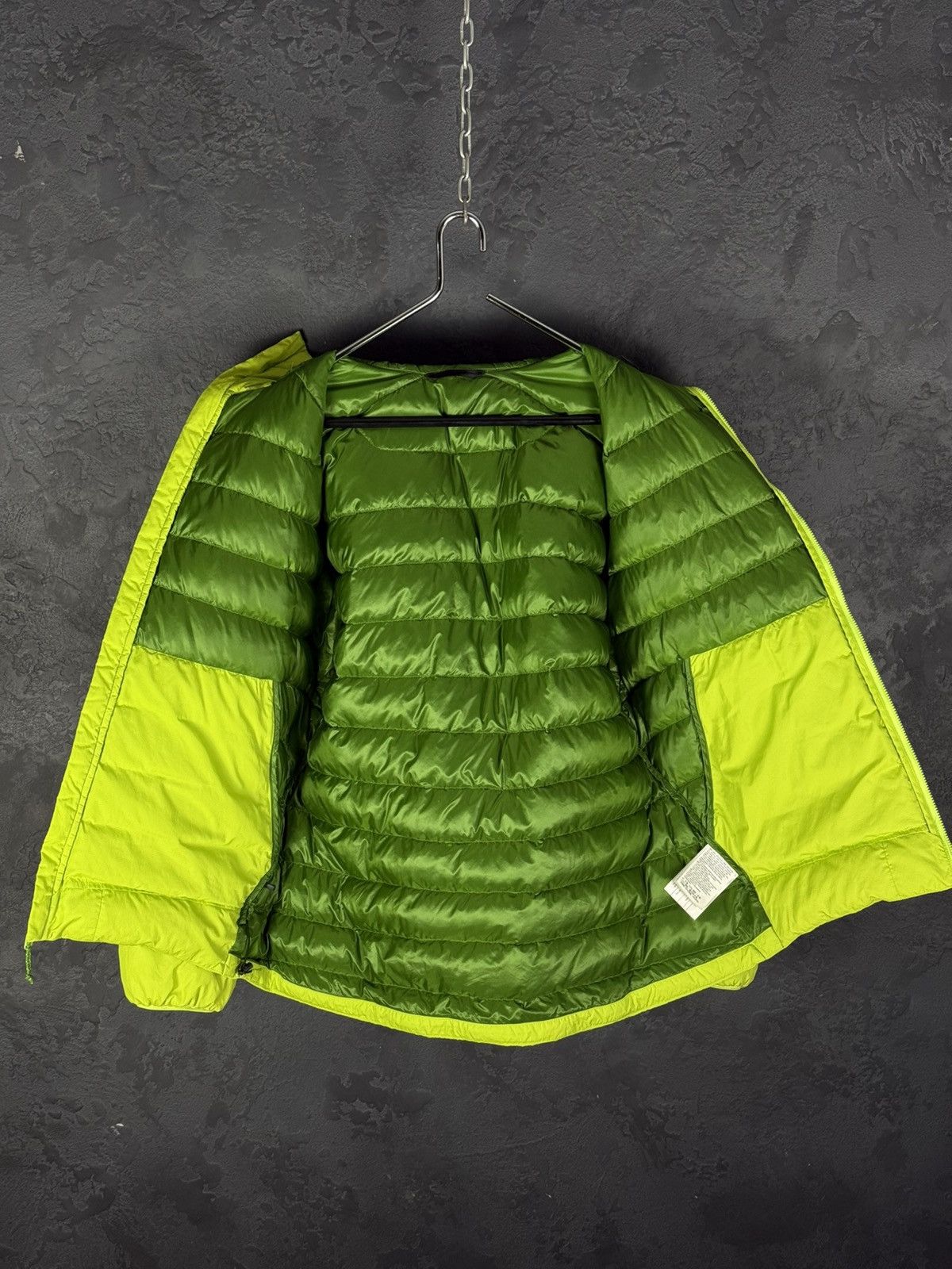 Arc'teryx Arc'teryx Thorium AR Hooded Down Jacket Men's Size M Size US M / EU 48-50 / 2 - 13 Thumbnail