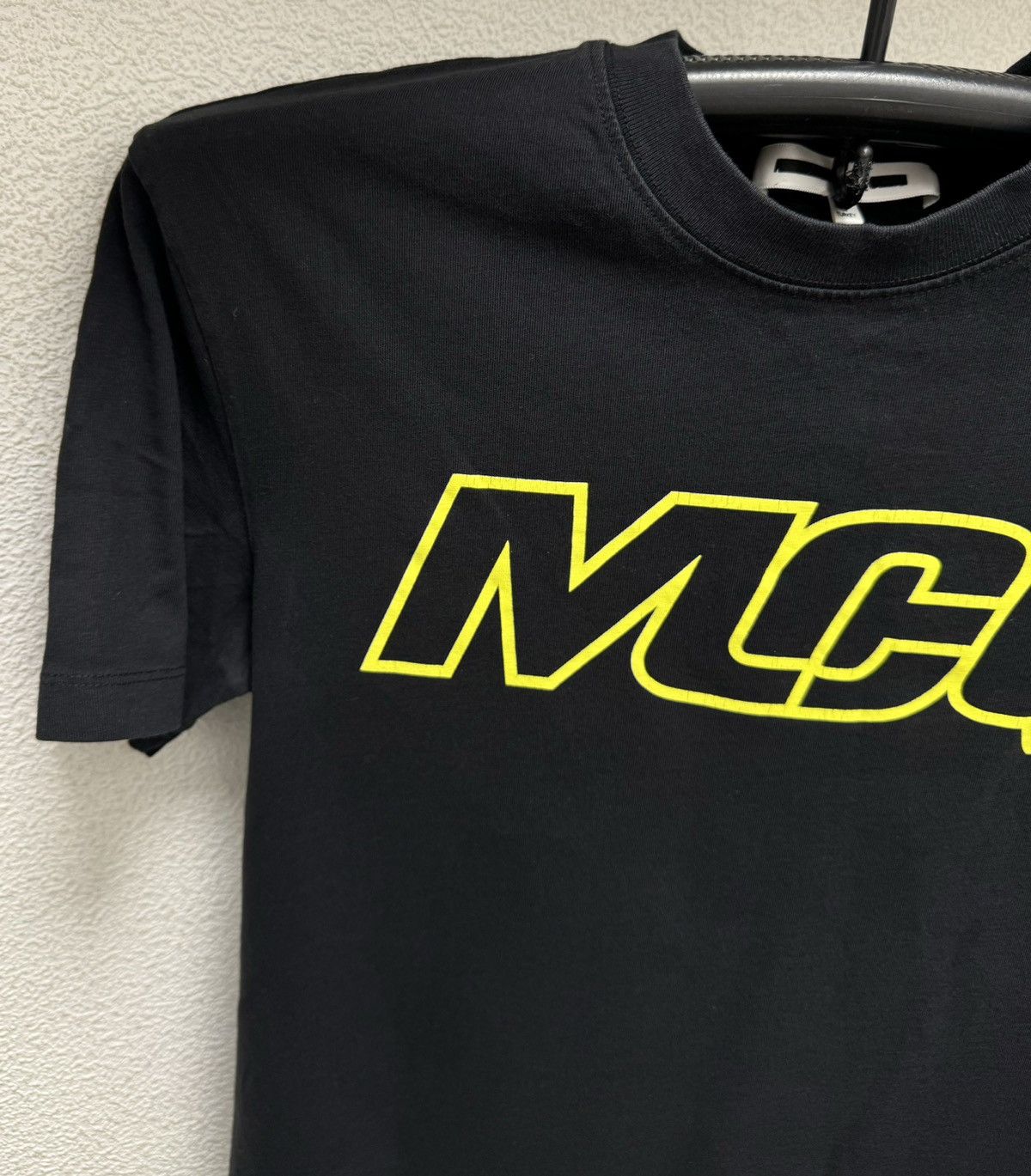 MCQ Alexander McQueen MCQ big logo black t-shirt S sz Size US S / EU 44-46 / 1 - 4 Thumbnail