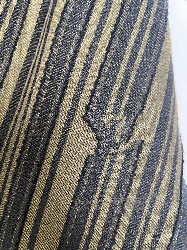 Louis Vuitton Louis Vuitton size US 48 Black and green striped embroidere Size US 32 / EU 48 - 3 Thumbnail