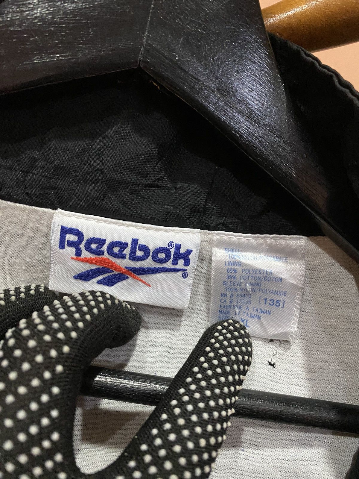 Reebok Vintage Reebok Windbreaker Banfi Vintners Collaboration Size US XL / EU 56 / 4 - 6 Thumbnail