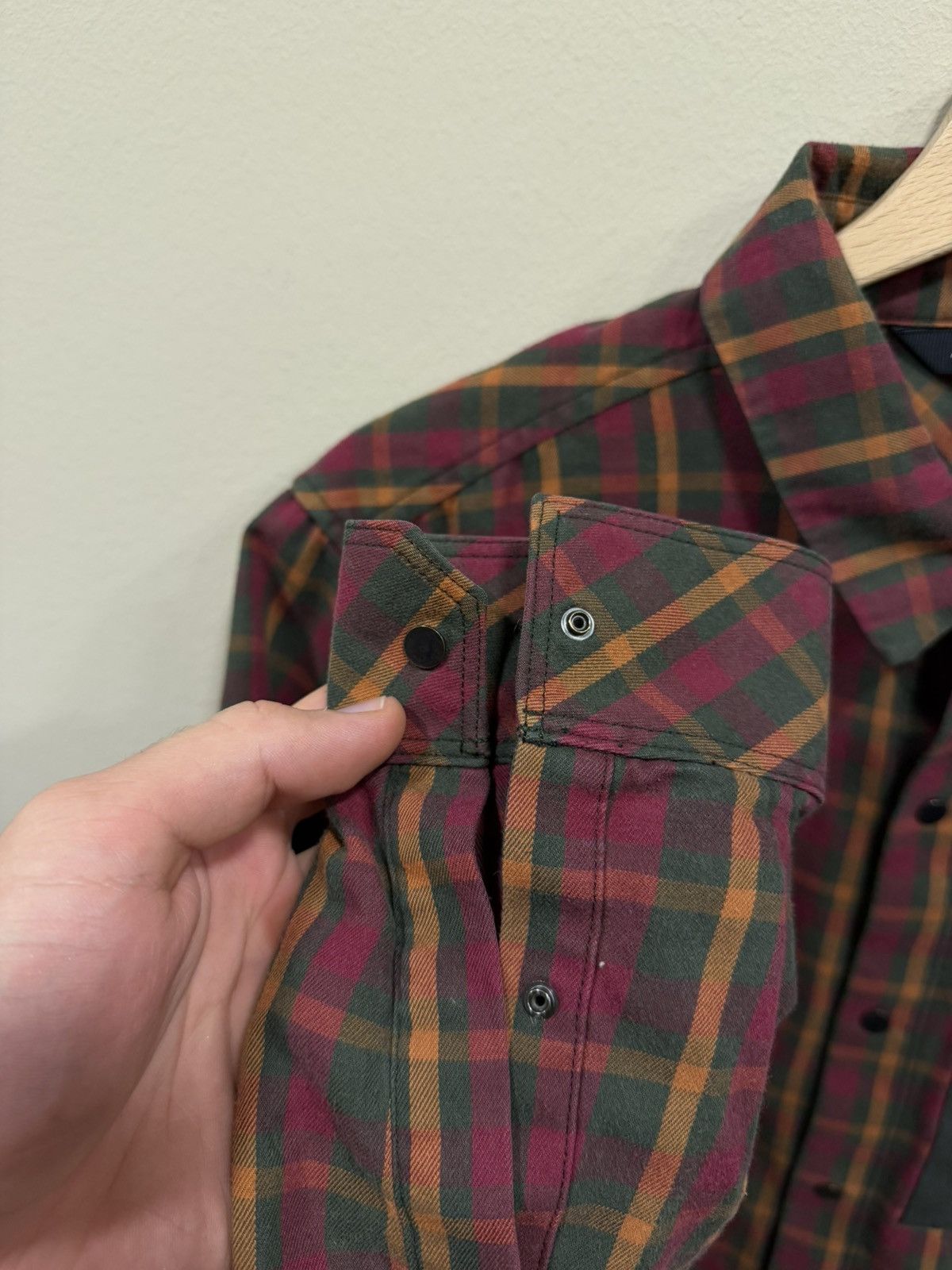 Arc'teryx Arc’teryx Flannel back Collar Logo Shirt Size US M / EU 48-50 / 2 - 4 Thumbnail