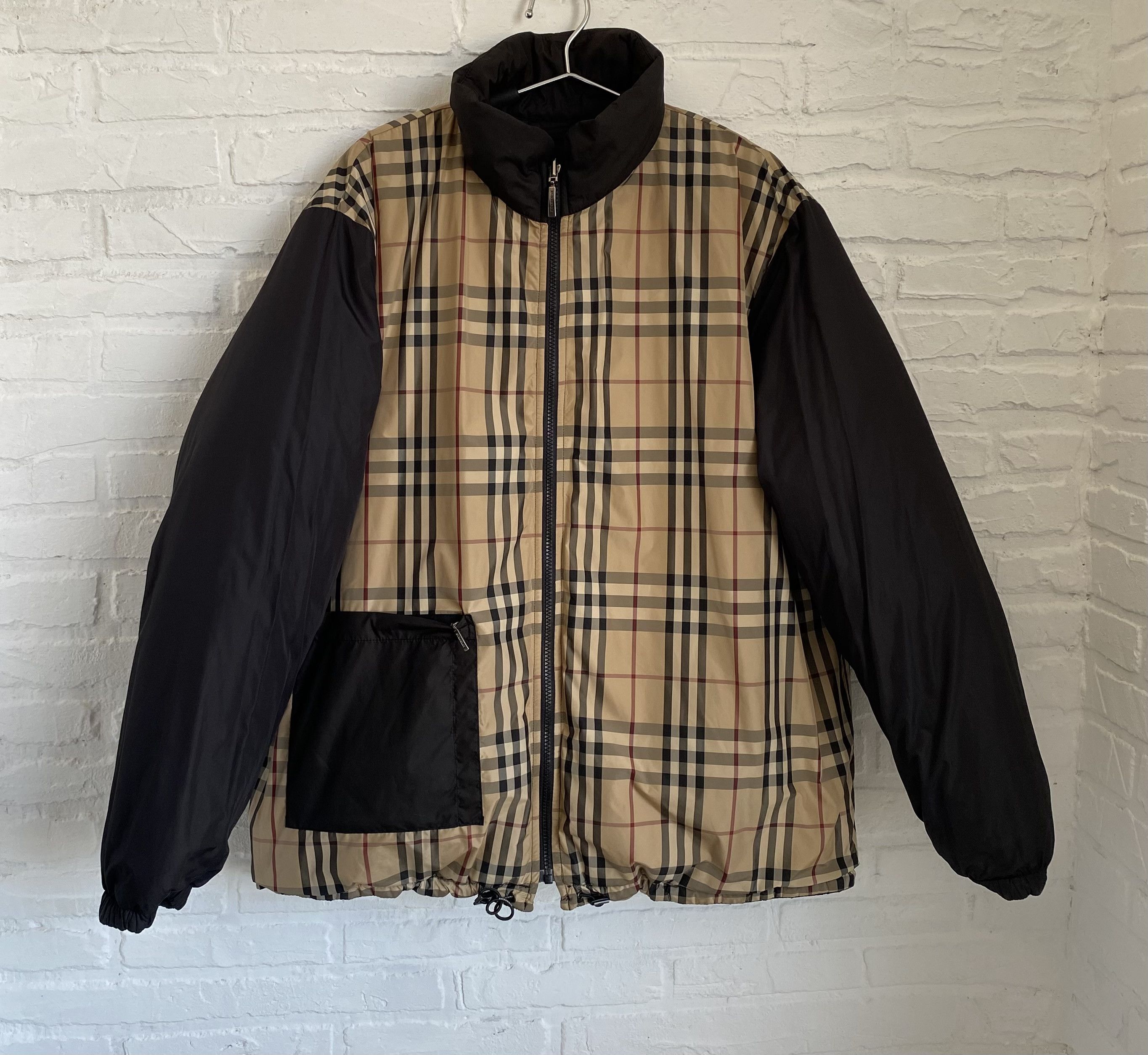 image of Burberry Reversible Puffer Jacket in Black/Beige, Men's (Size XL)