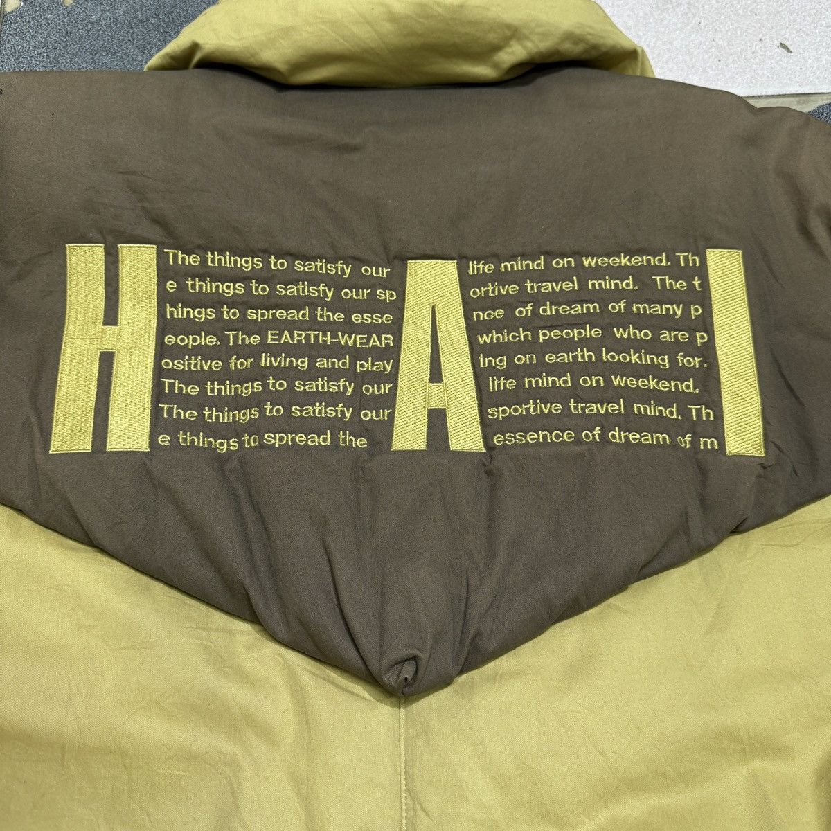 Issey Miyake Vintage ISSEY MIYAKE HAI SPORTING GEAR Script Puffer Jacket Size US L / EU 52-54 / 3 - 3 Thumbnail