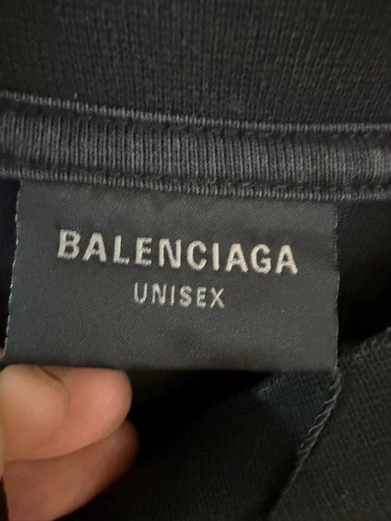Balenciaga Balenciaga Burning fuzzy coke short sleeves Size US M / EU 48-50 / 2 - 3 Thumbnail