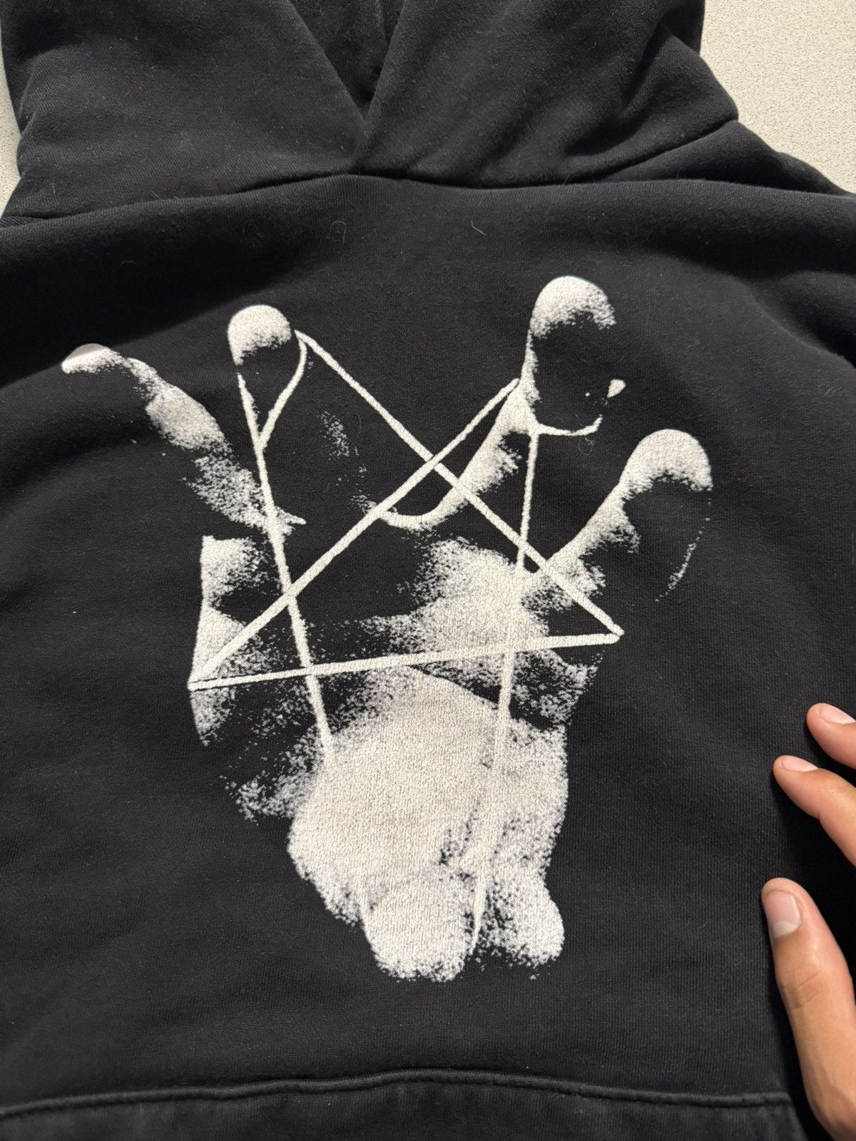 Playboi Carti WLR Upside Down Cross Size US L / EU 52-54 / 3 - 5 Thumbnail