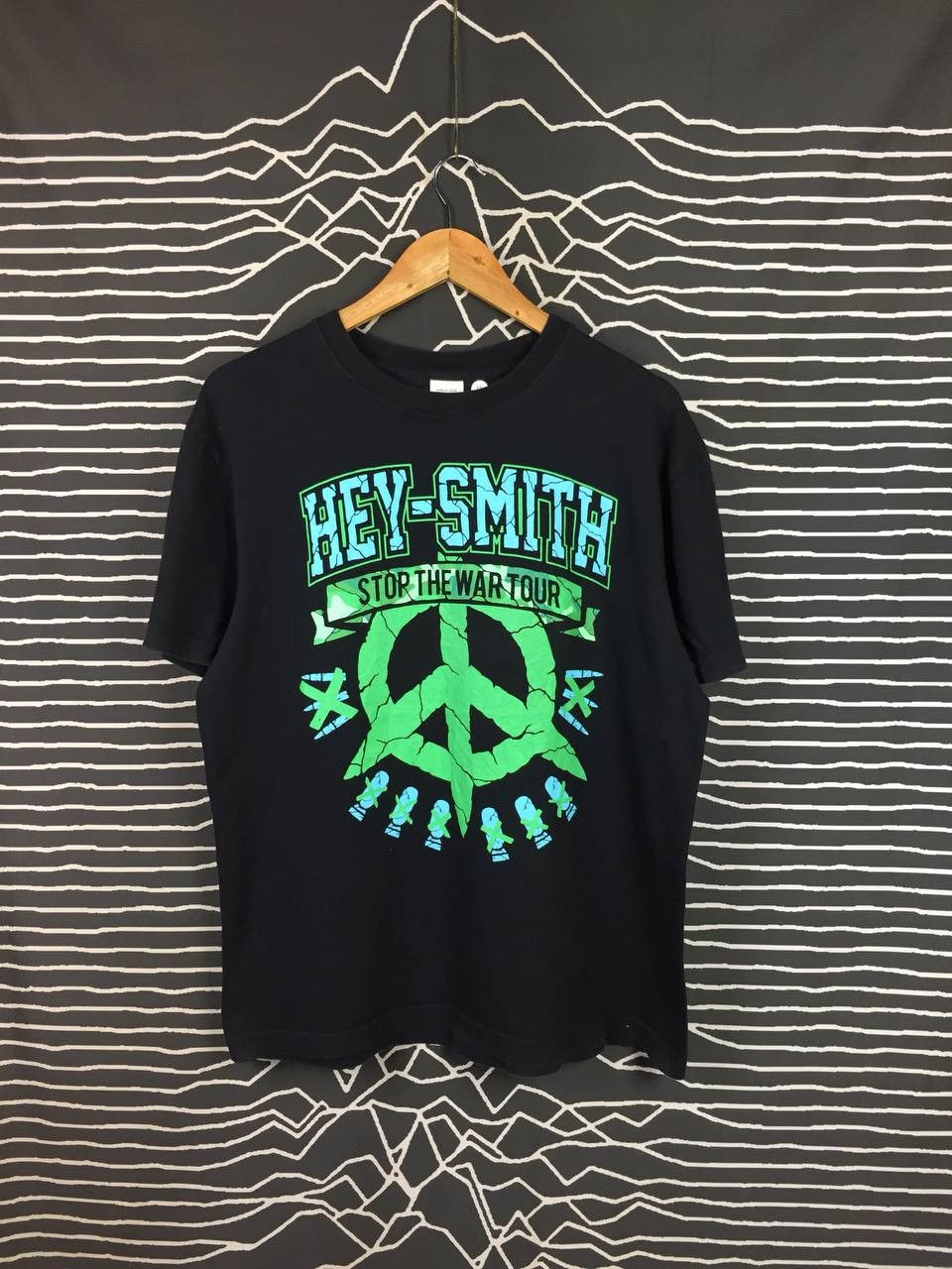 Band Tees HEY-SMITH Japanese Melodic Punk Band Stop The War Tour Tee Size US L / EU 52-54 / 3 - 2 Thumbnail