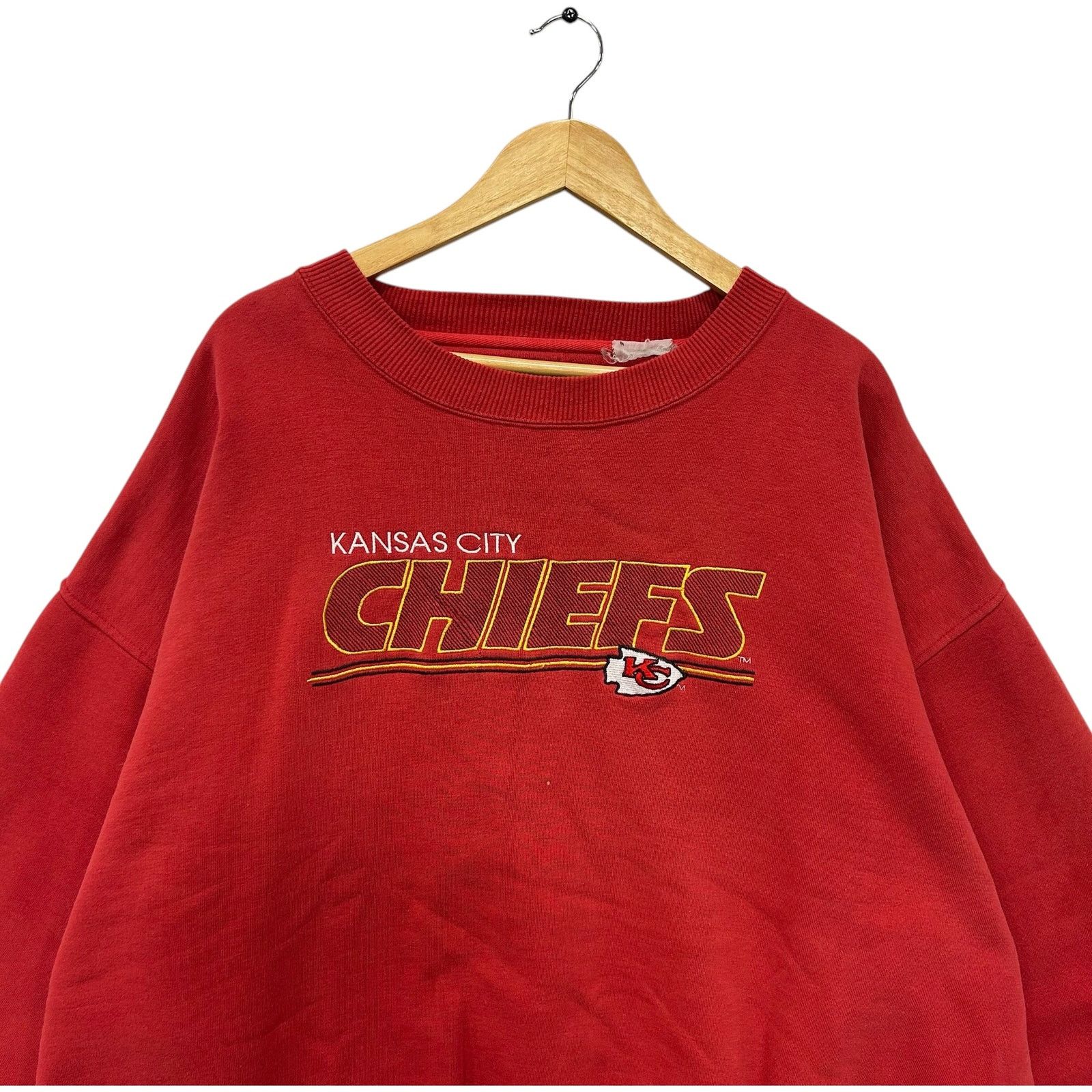 Majestic Vintage Majestic Kansas City Chiefs NFL Crewneck XXL Size US XXL / EU 58 / 5 - 2 Thumbnail