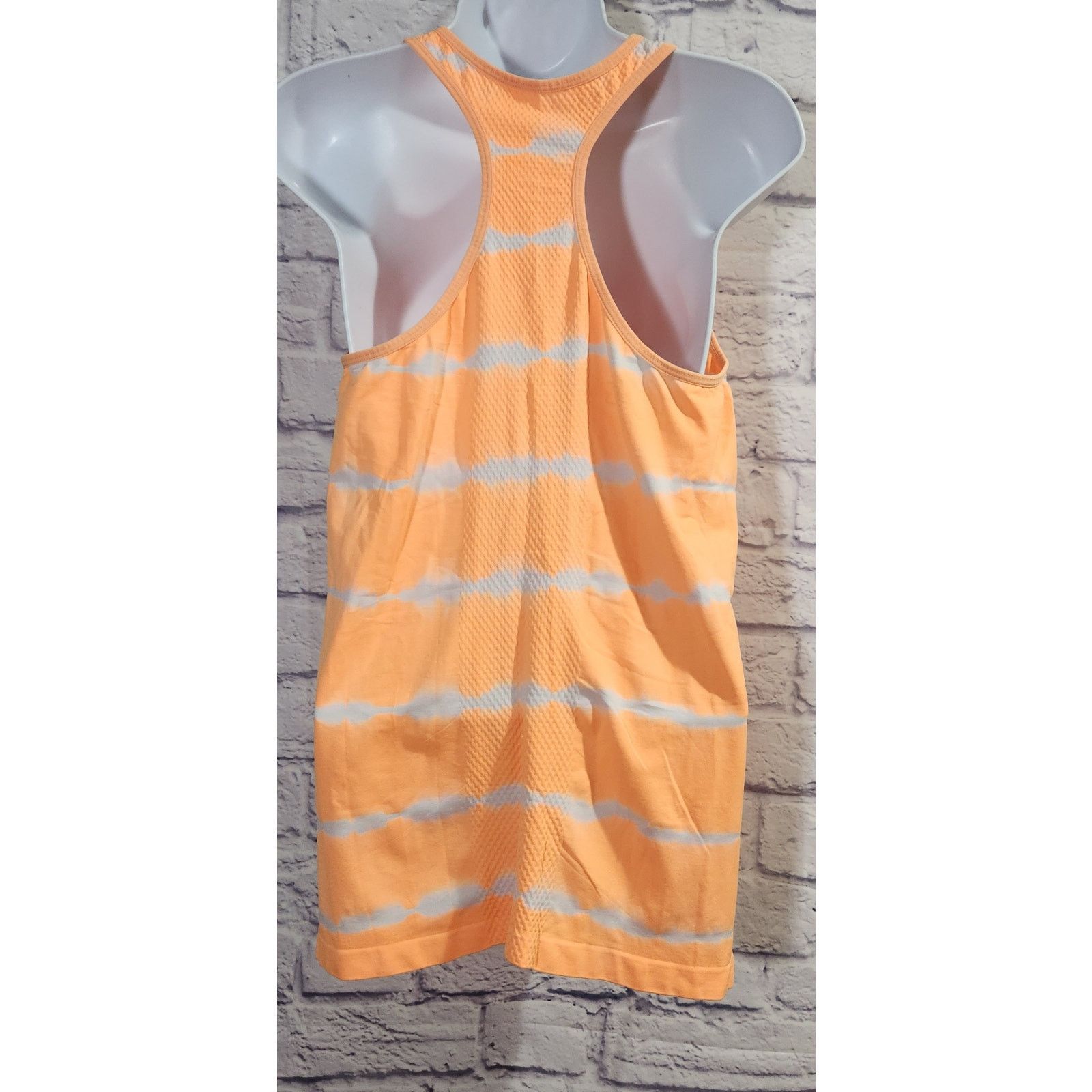 Other City Streets Orange White Striped Racerback Workout Top XL Size XL / US 12-14 / IT 48-50 - 3 Thumbnail