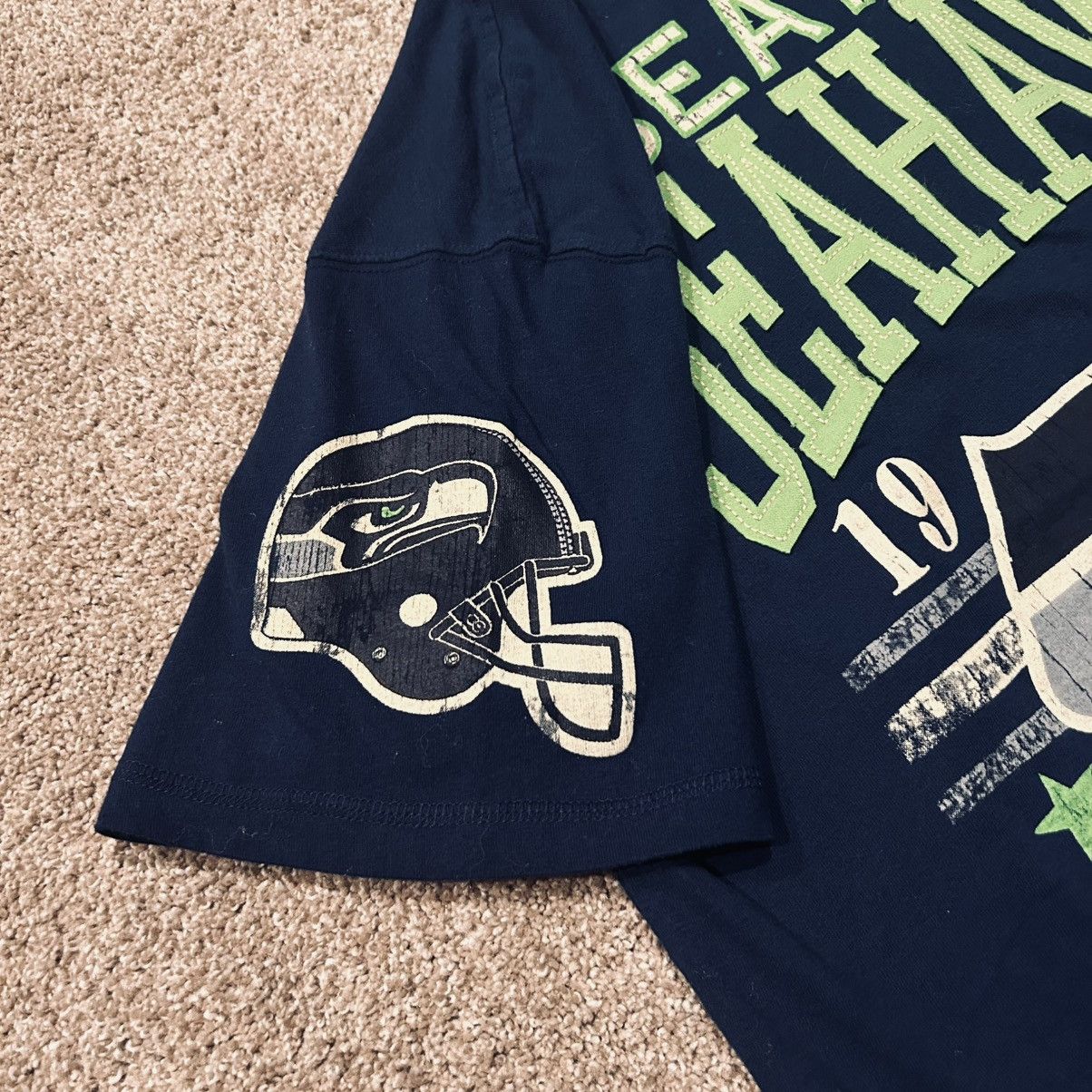 NFL Vintage Seattle Seahawks tee Size US L / EU 52-54 / 3 - 4 Thumbnail