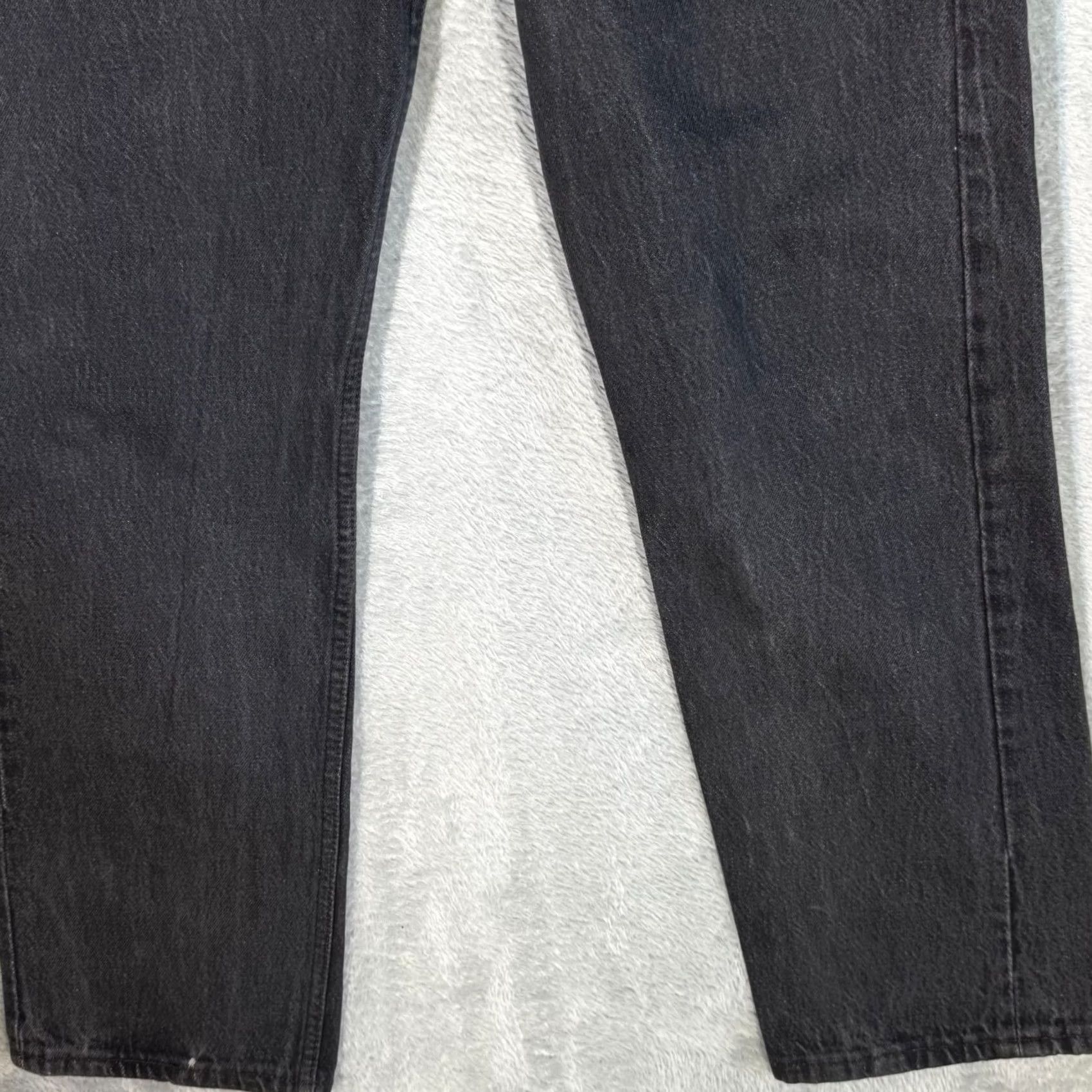 Levi's Levi’s 501 Jeans Men’s 31x30 Black Denim Straight Leg Button Fly Size US 31 - 5 Thumbnail