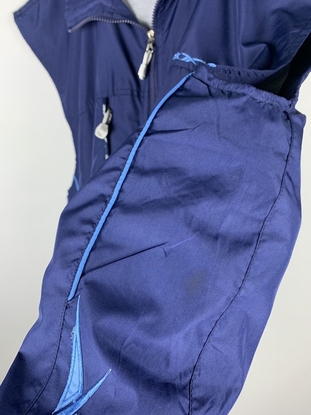Reebok Vintage Reebok Full Zip Vest Jacket Size 17 Blue Size US S / EU 44-46 / 1 - 8 Thumbnail