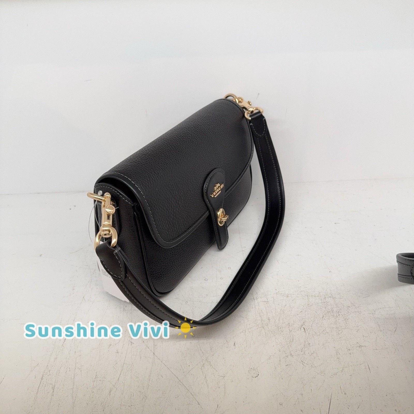 Coach NWT COACH Hadley Shoulder Bag Handbag CY683 Gold/Black Size ONE SIZE - 2 Thumbnail