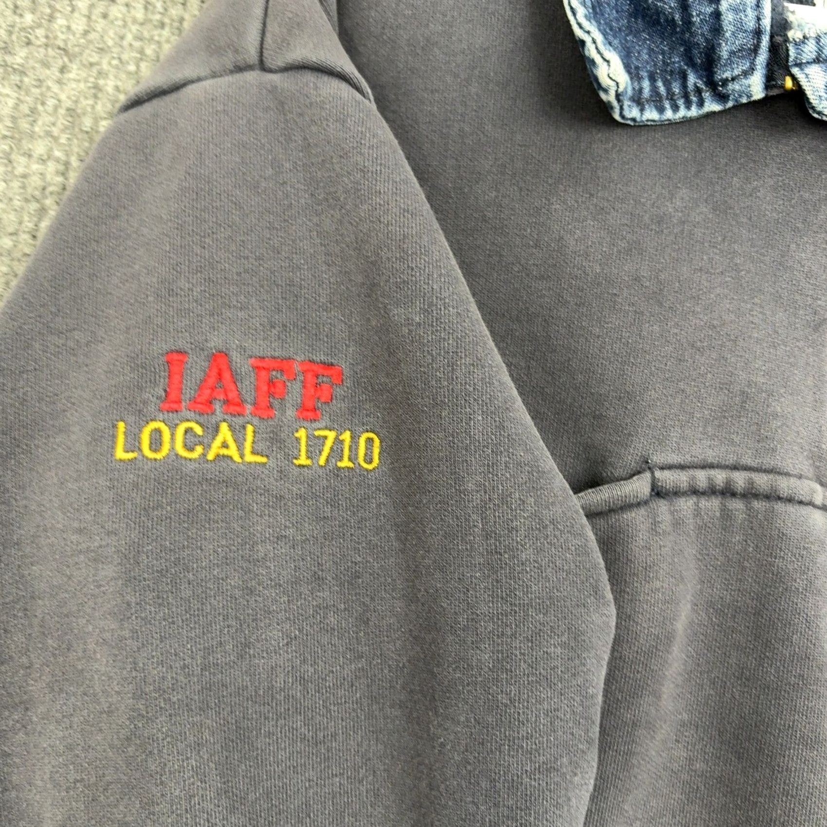 Vintage VINTAGE Chicopee Fire Dept MA Quarter Zip Sweatshirt Men XXL Blue Workwear Style Size US XXL / EU 58 / 5 - 7 Thumbnail