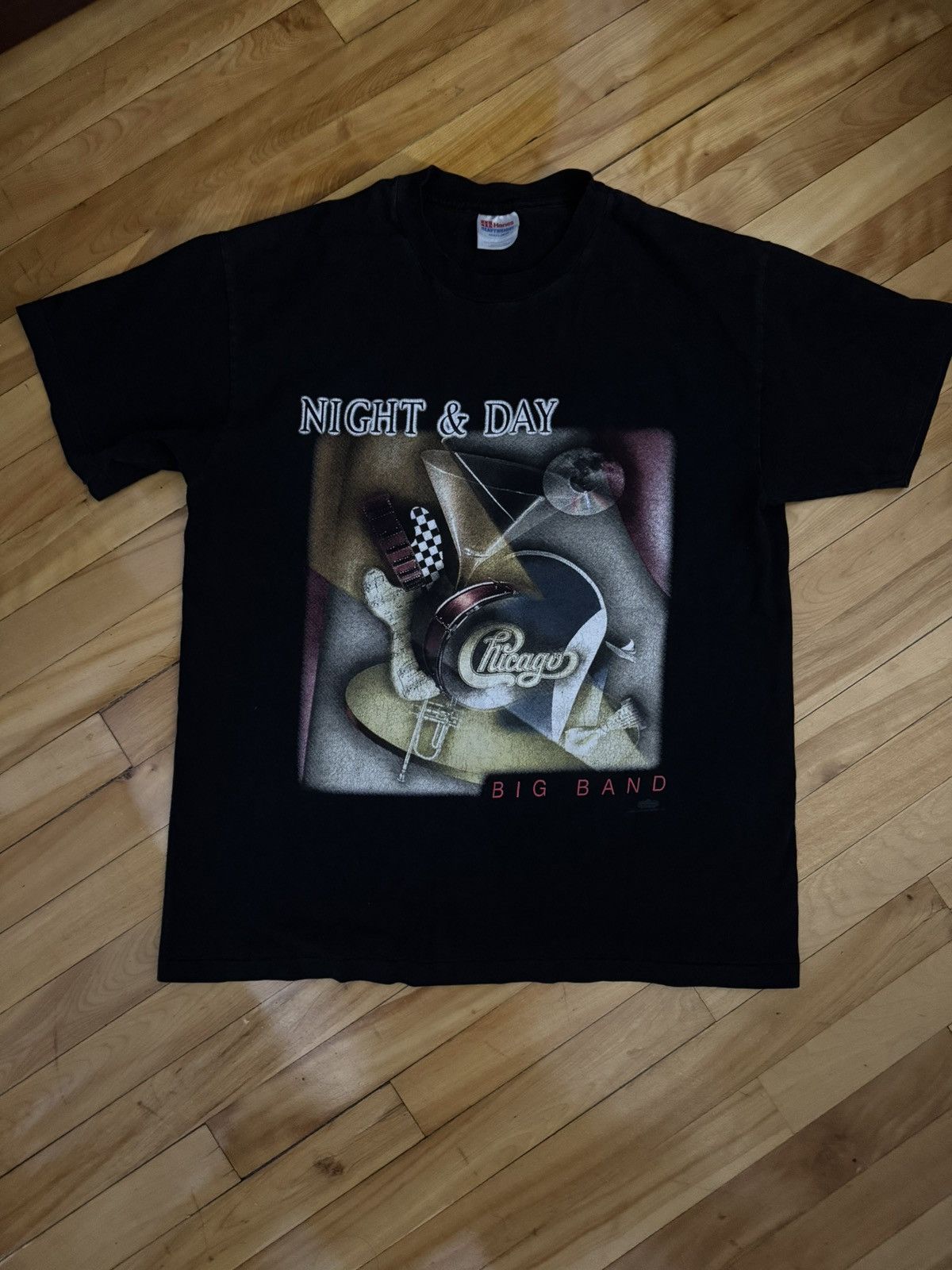 Band Tees × Vintage Chicago Band “ Night & Day”. Big Band Size US L / EU 52-54 / 3 - 1 Thumbnail