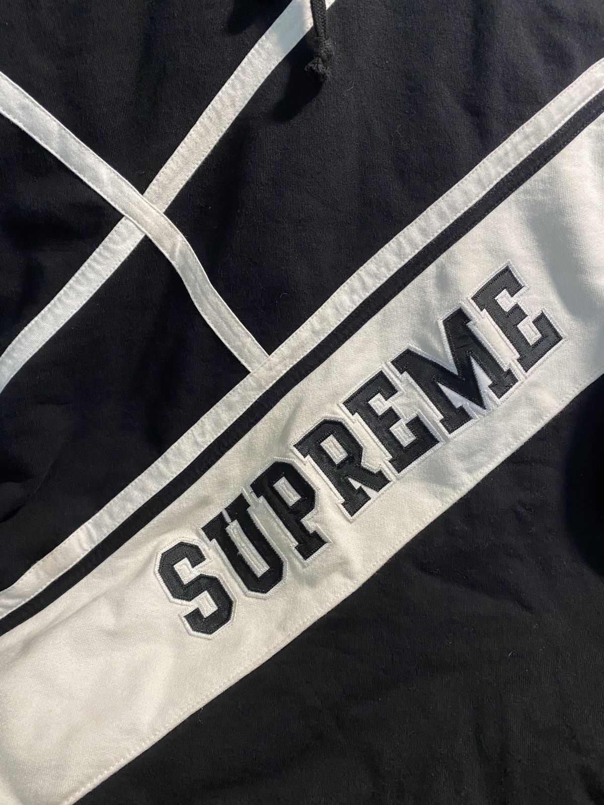 Supreme Supreme Diagonal Hooded Sweatshirt Size US L / EU 52-54 / 3 - 3 Thumbnail