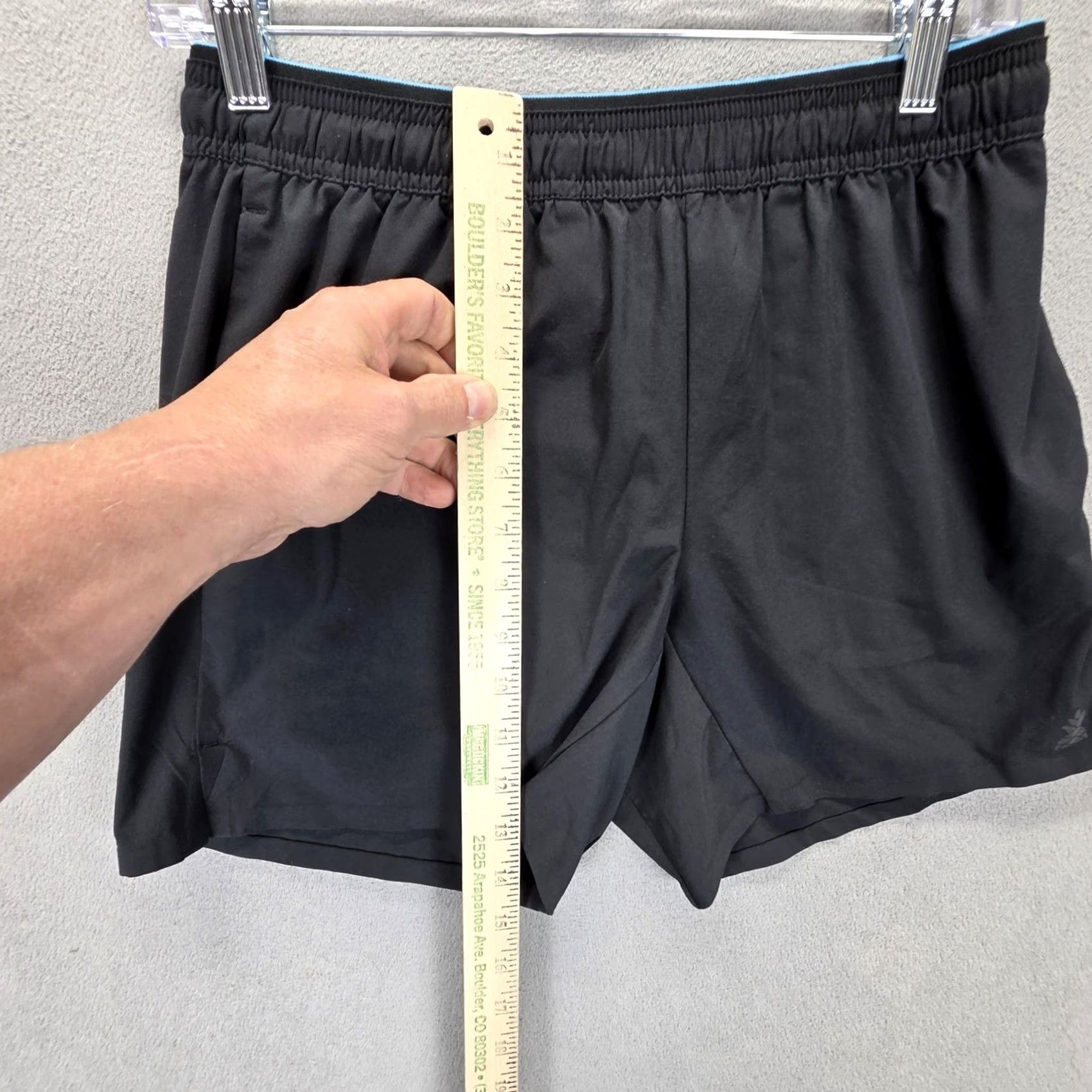 Chubbies Chubbies Shorts Mens Small Black Lined 5.5 Inseam Running Zip Pocket Athletic Size US 29 - 5 Thumbnail