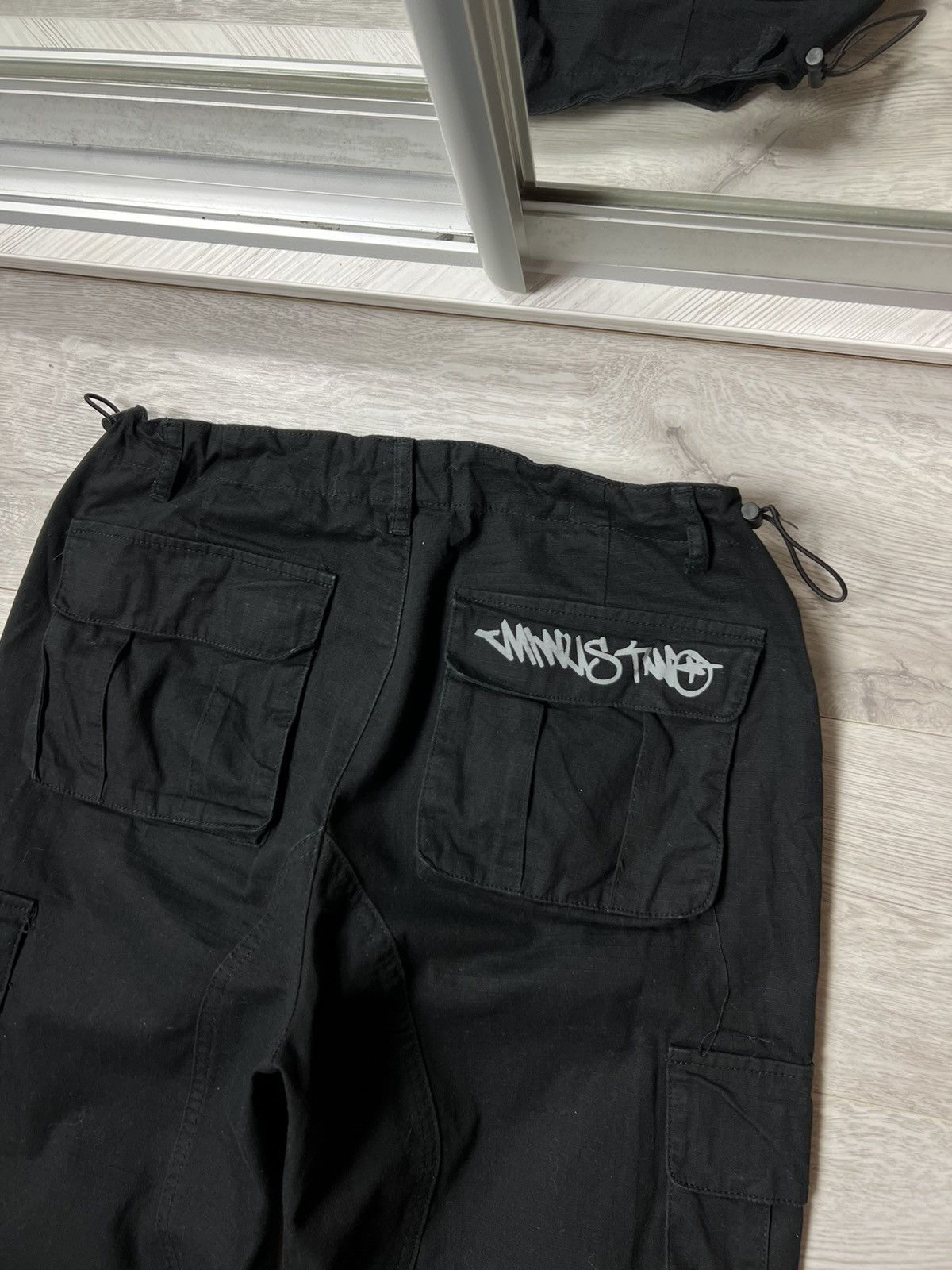 Other Rare Minus Two Cargo Parachute Pants Big Logo Size S Size US 31 - 12 Thumbnail