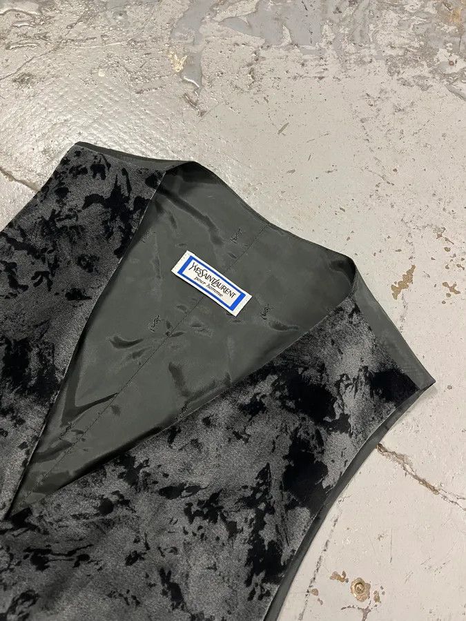 Yves Saint Laurent Yves Saint Laurent Velvet Erosion Black Vest Size US S / EU 44-46 / 1 - 4 Thumbnail