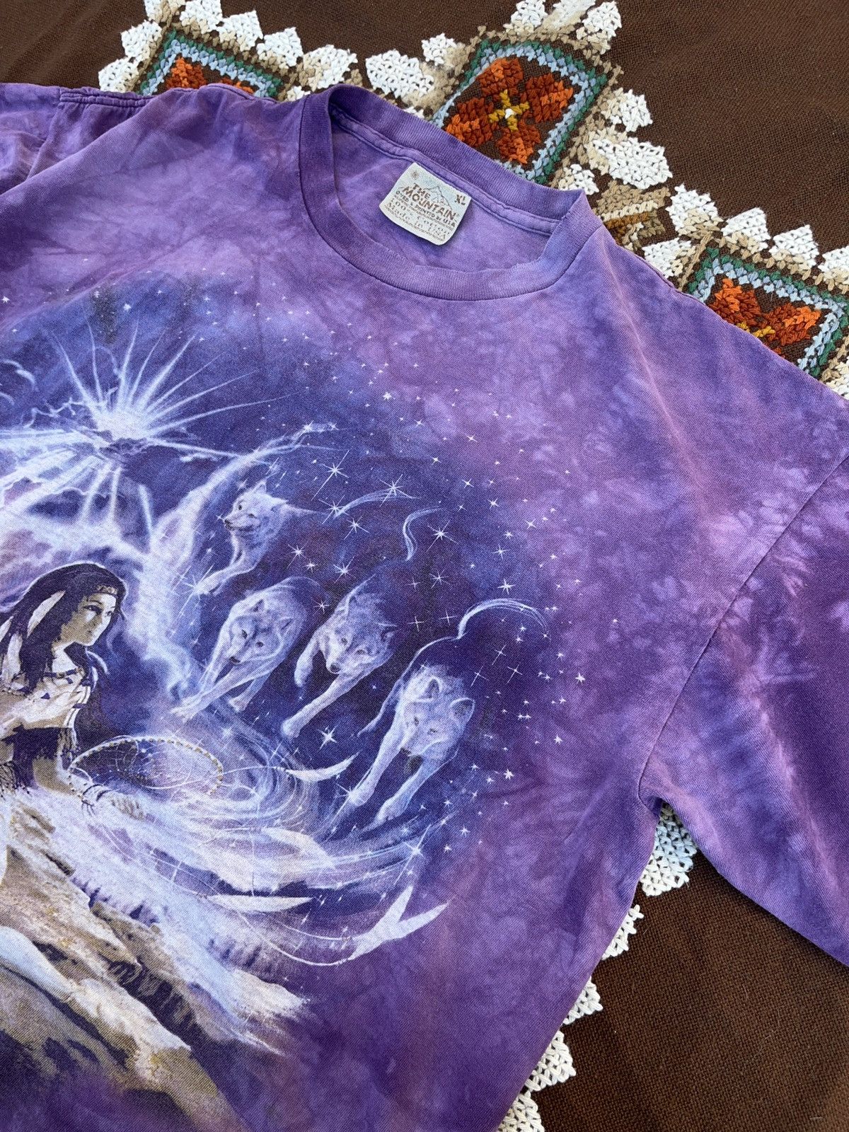 The Mountain × Vintage Vintage The Mountain Tie Dye Native American Wolves T-shirt Size US XL / EU 56 / 4 - 4 Thumbnail