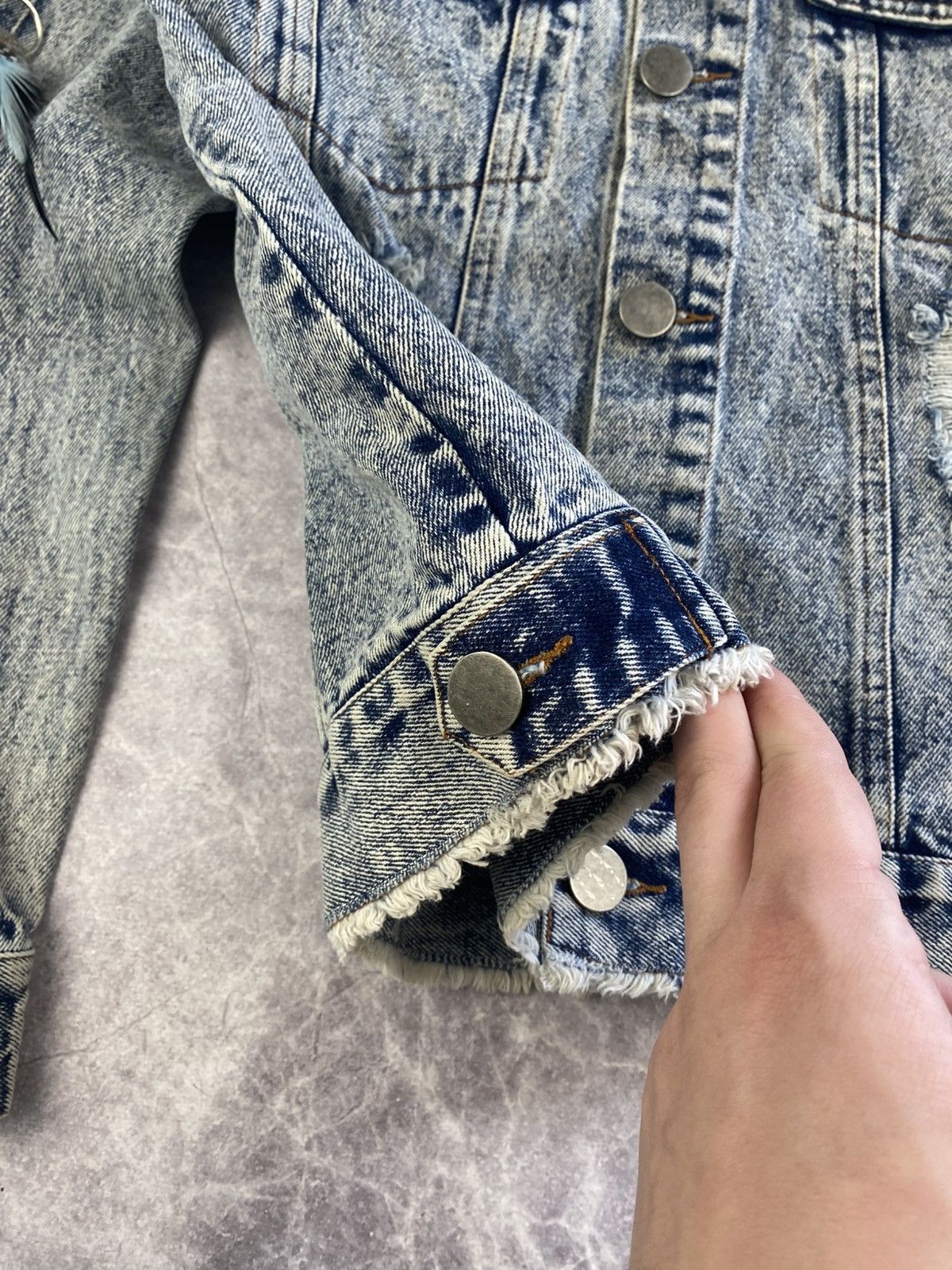 Pieces Uniques Pieces Uniques Distressed Denim Jacket Type 3 Size: S Size US S / EU 44-46 / 1 - 6 Thumbnail