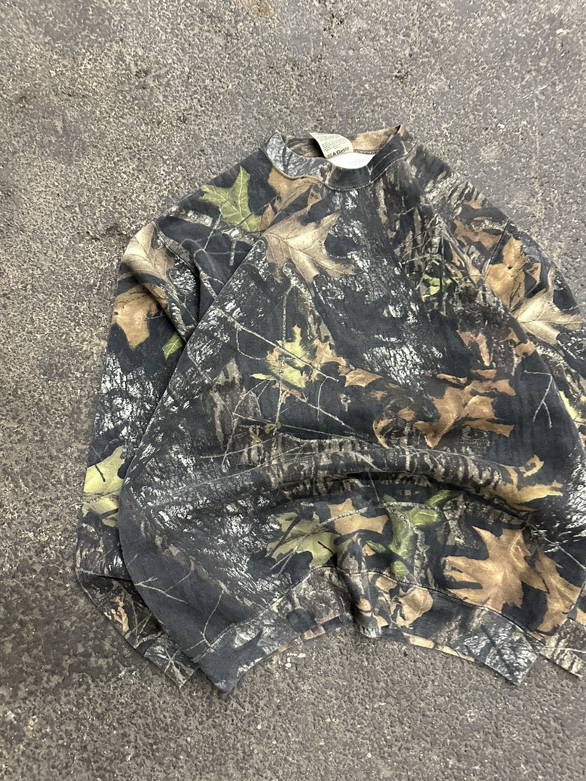 Realtree × Vintage Y2K realtree Camo crewneck Size US L / EU 52-54 / 3 - 3 Thumbnail