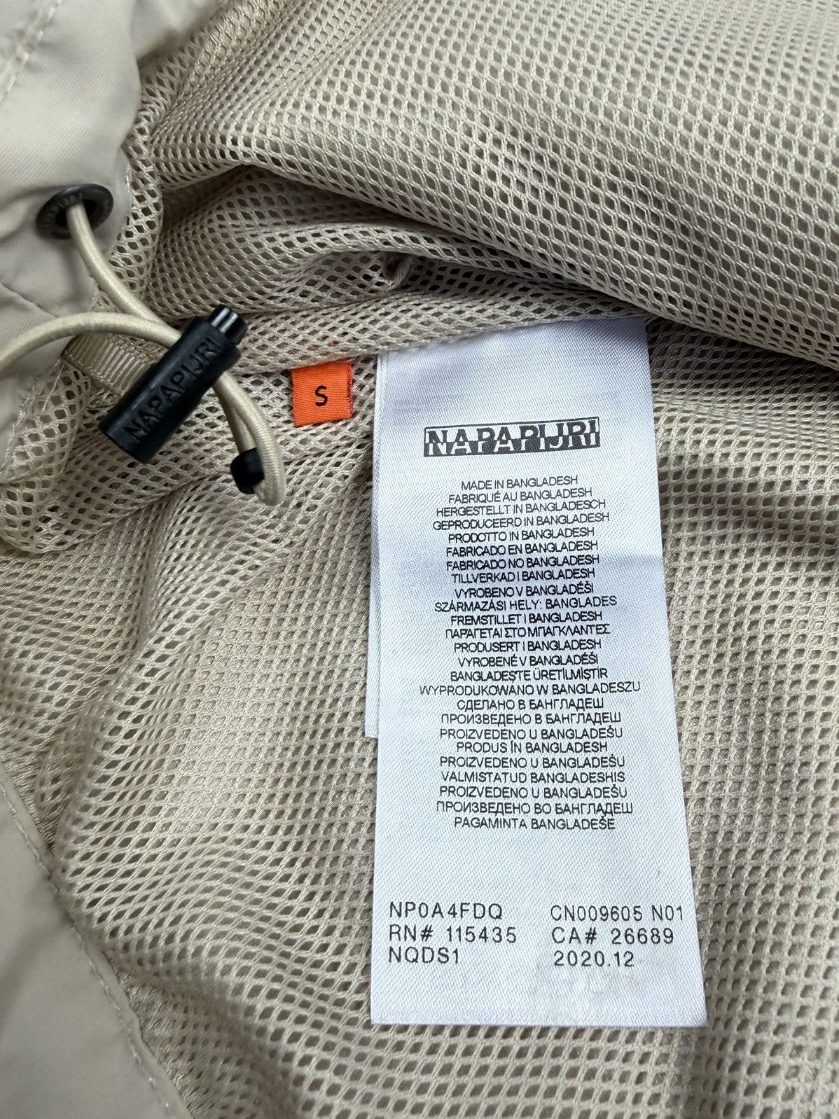 Napapijri Napapijri Rainforest Light Anorak Jacket Gorpcore Outdoor Size US S / EU 44-46 / 1 - 19 Thumbnail