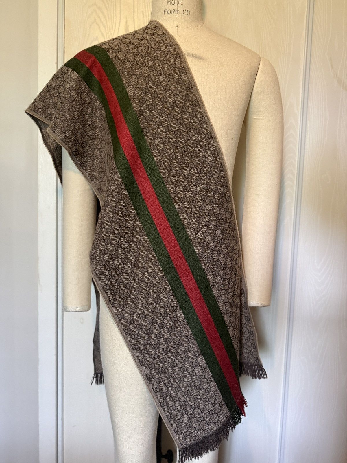 Gucci Gucci Monogram Print Scarf Size ONE SIZE - 4 Thumbnail