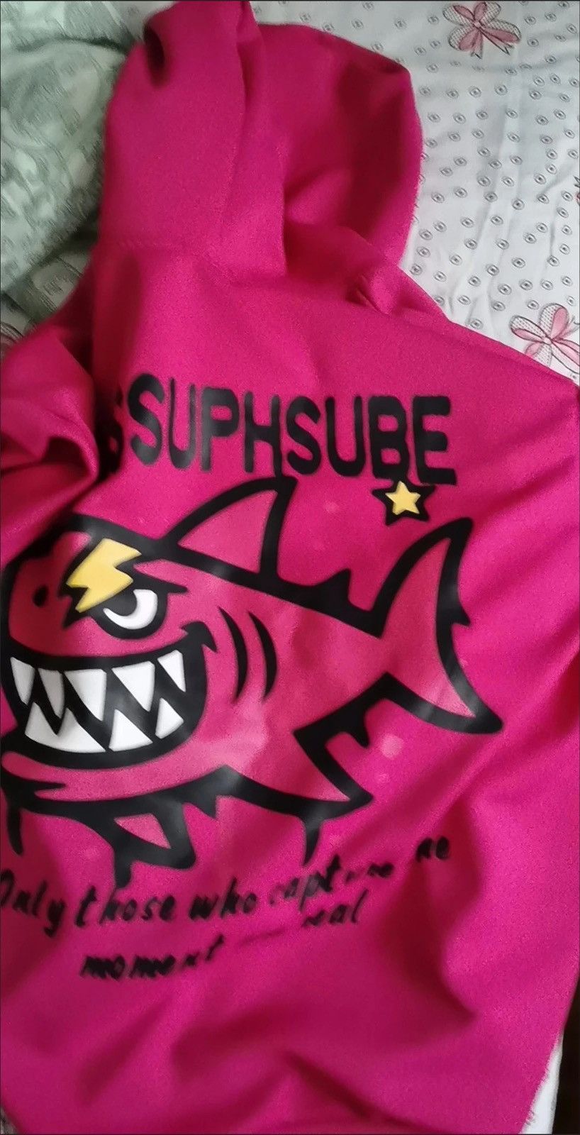 Other Shark Print Hoodie – Fire Dragon Fruit Pullover Size XL / US 12-14 / IT 48-50 - 3 Thumbnail