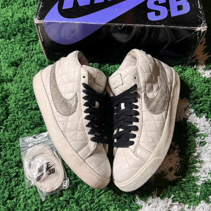 Supreme Nike SB Blazer Supreme White (2006) | Grailed