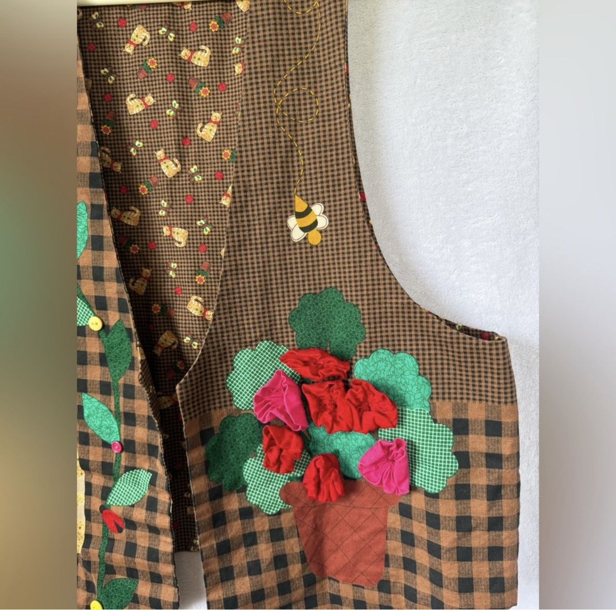 Vintage Handmade Large Brown Reversible Cat Floral Gingham Vest Size L / US 10 / IT 46 - 3 Thumbnail