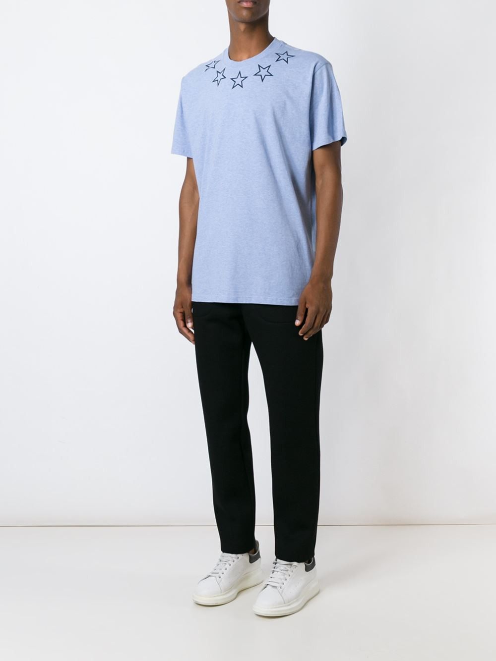 Givenchy Powder Blue Outline Stars Oversized T-Shirt Size US M / EU 48-50 / 2 - 3 Thumbnail