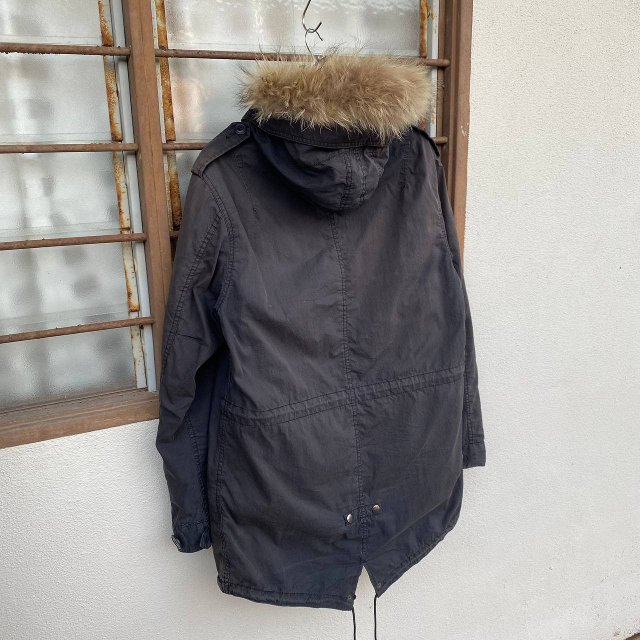 Alpha Industries Vintage Alpha Industries M-51 Fishtail Fur Parka Faded Black Size US XL / EU 56 / 4 - 8 Thumbnail