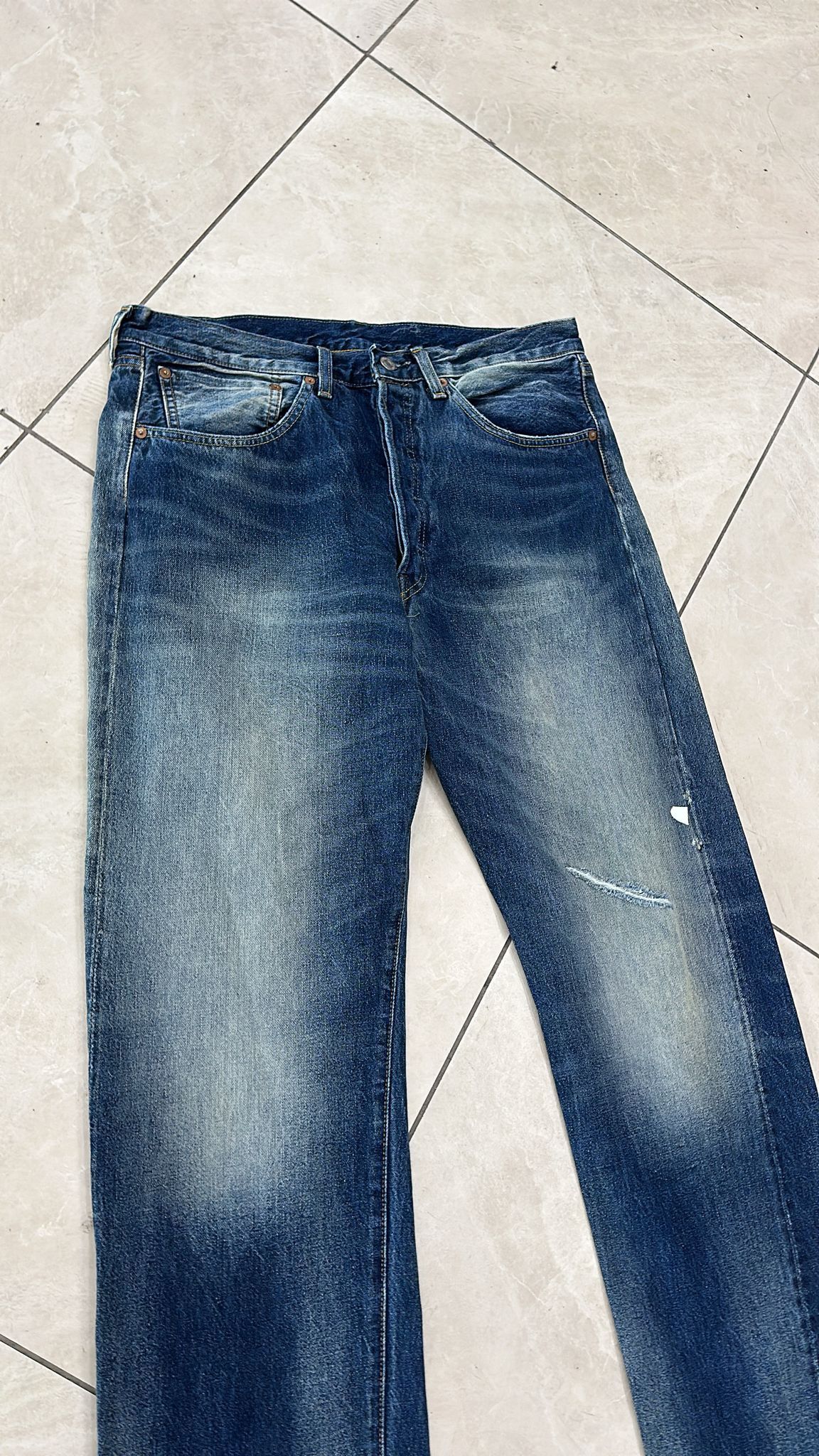 Levi's Vintage Clothing LVC Levi's Vintage Clothing 1955 501XX BigE Selvedge Jeans Size US 34 / EU 50 - 3 Thumbnail