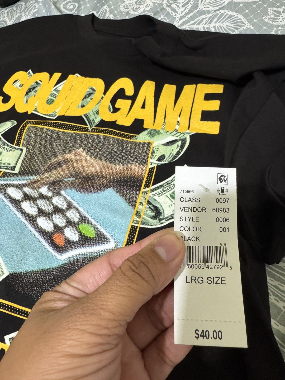 Market Market Netflix Squid Game Shirt Size US L / EU 52-54 / 3 - 3 Thumbnail