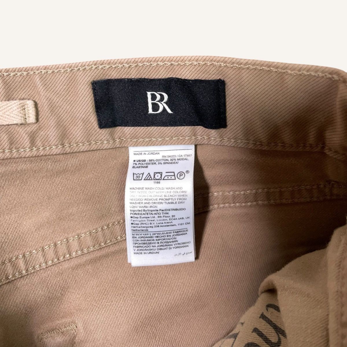 Banana Republic Banana Republic Slim Twill Traveler Pants in Khaki Size US 30 / EU 46 - 9 Thumbnail