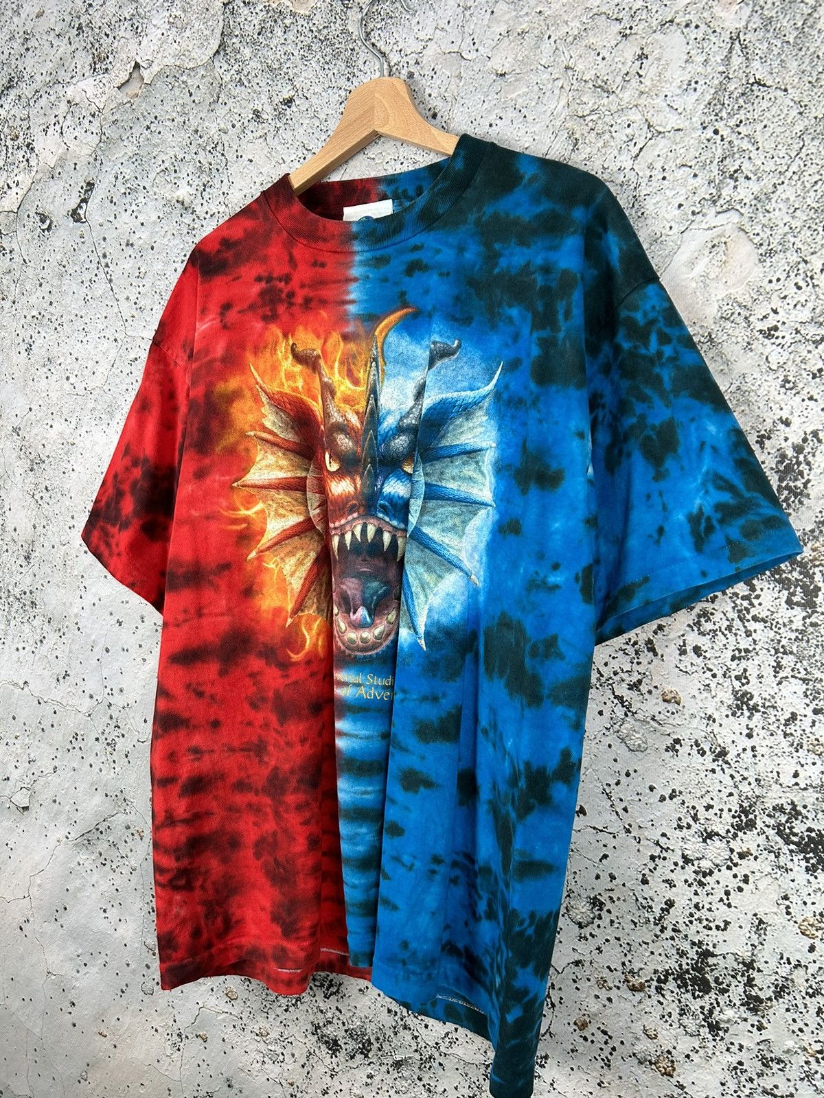 Universal Studios Vintage Universal Studios 1999 Made in USA Dragon Graphic Size US L / EU 52-54 / 3 - 2 Thumbnail