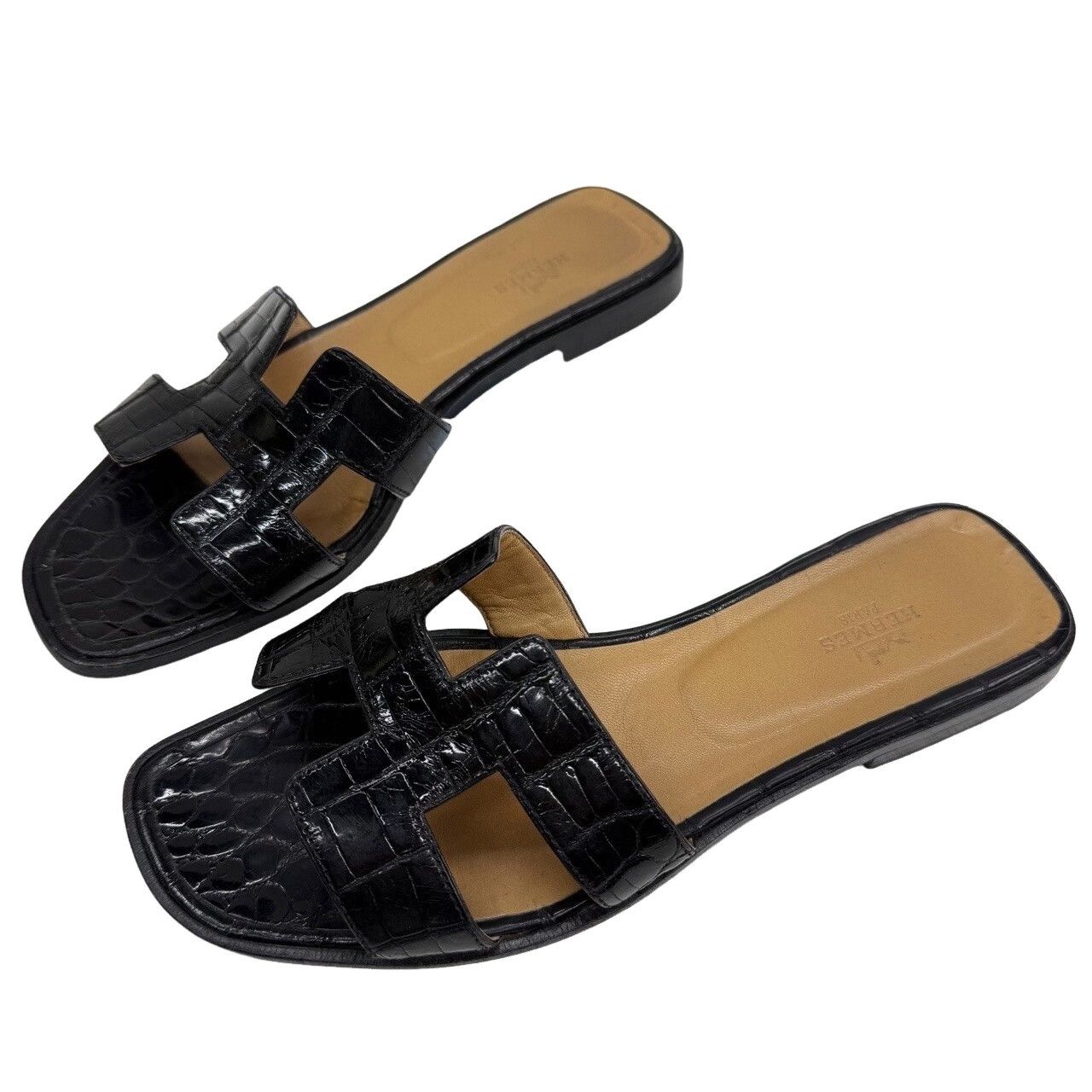 Hermes Hermes Black Alligator Embossed Oran Sandals Size 38.5 Size US 8.5 / IT 38.5 - 1 Thumbnail