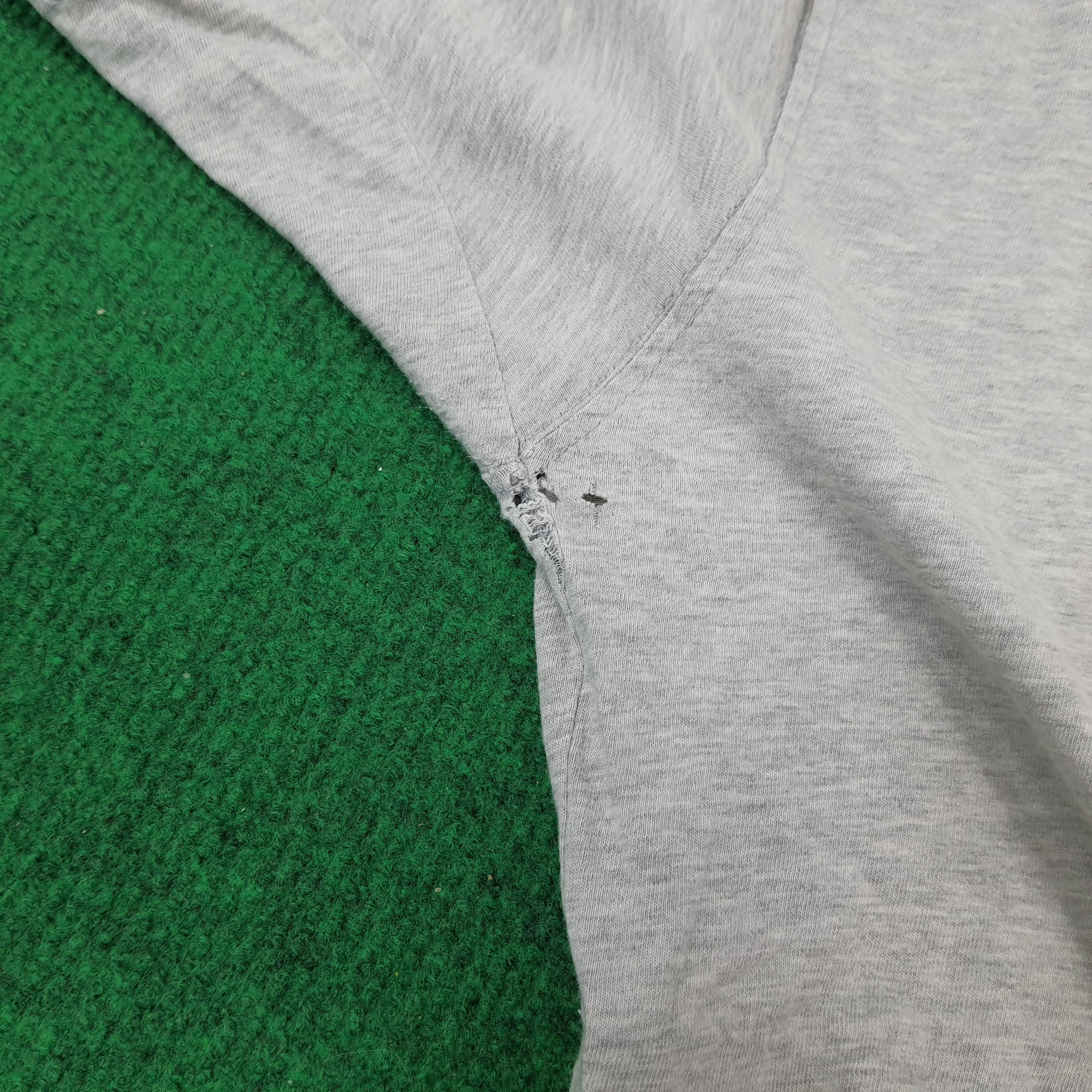Vintage × Yves Saint Laurent Vintage Yves Saint Laurent Italian Designer Tshirt Size US L / EU 52-54 / 3 - 9 Thumbnail