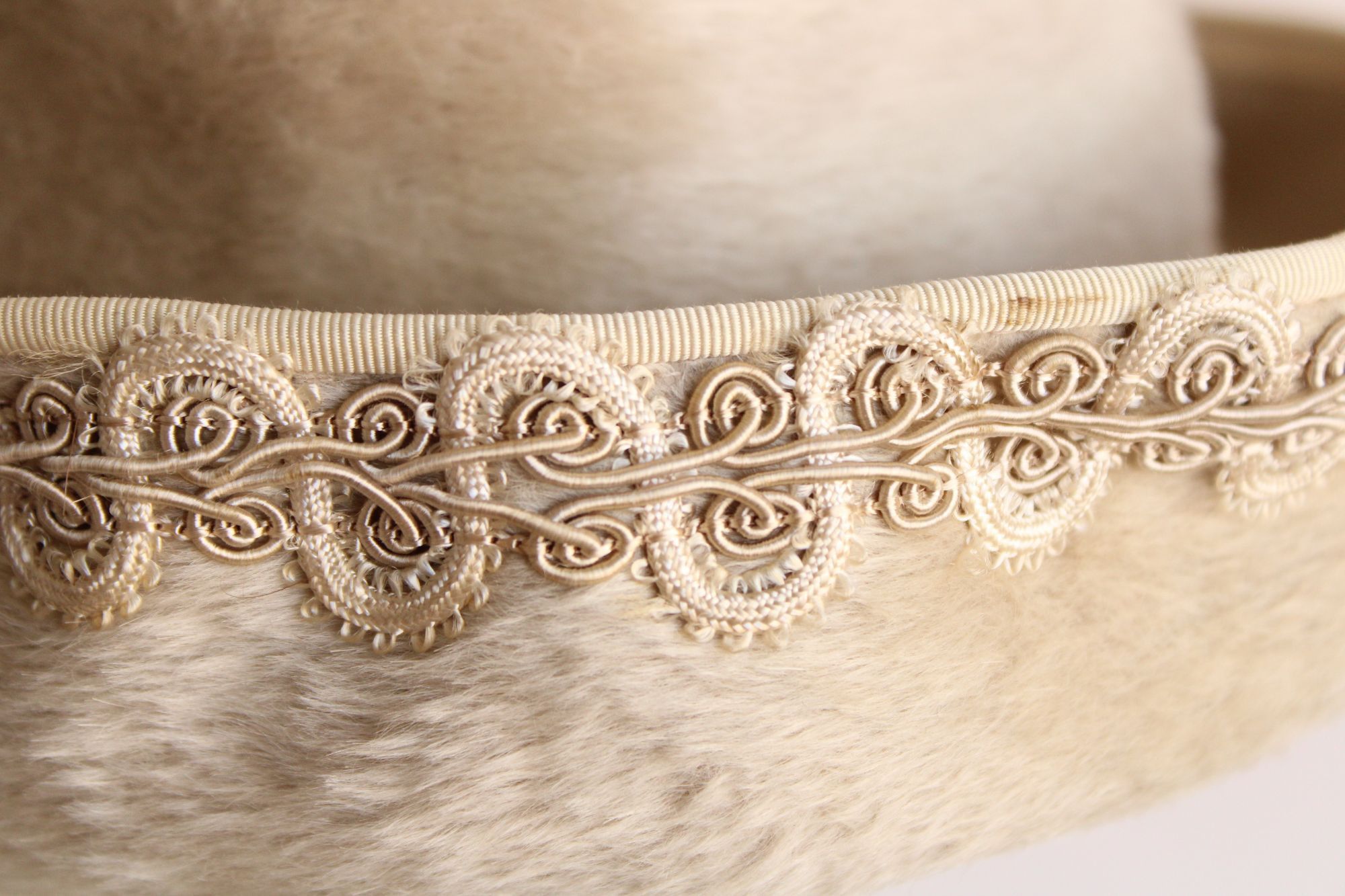 Vintage Vintage 1960s womens Hat, Lilli of California Faux Fur Wool Size ONE SIZE - 10 Thumbnail
