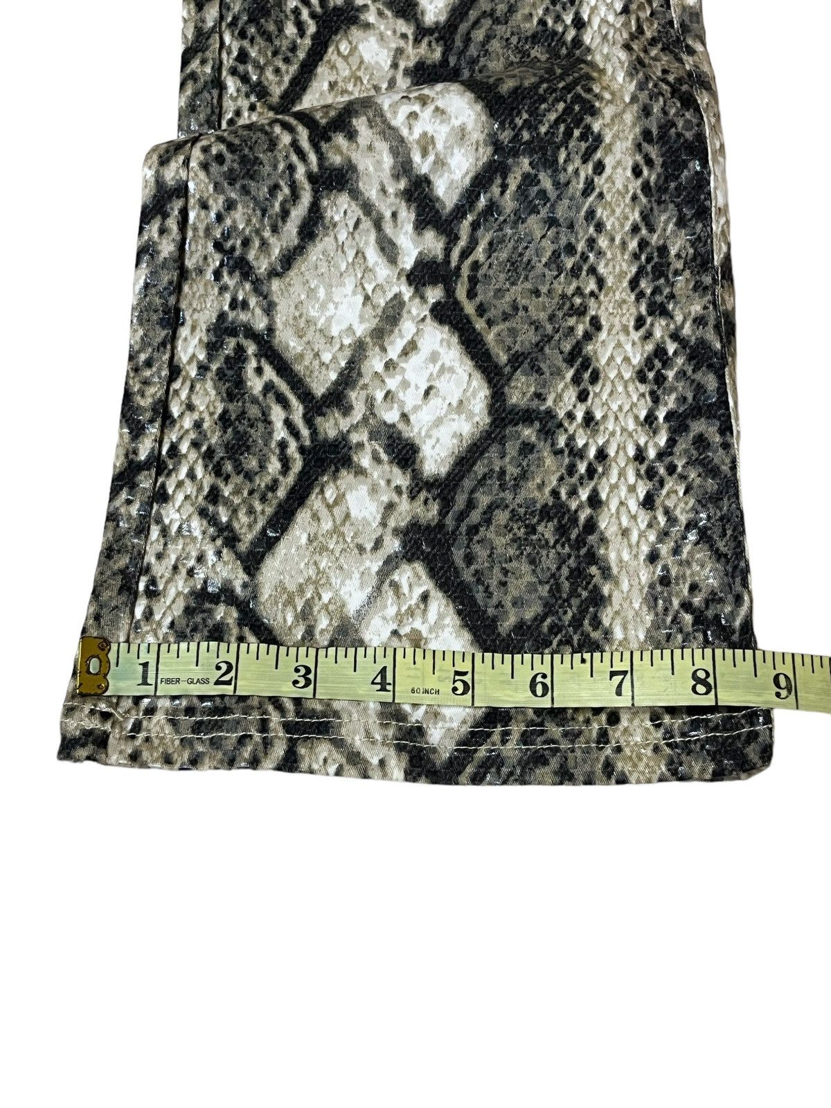 Japanese Brand NWT REVOLT R.V.T JEANS CO SNAKE SKIN PATTERNED FLARED PANT Size 26" / US 2 / IT 38 - 14 Thumbnail