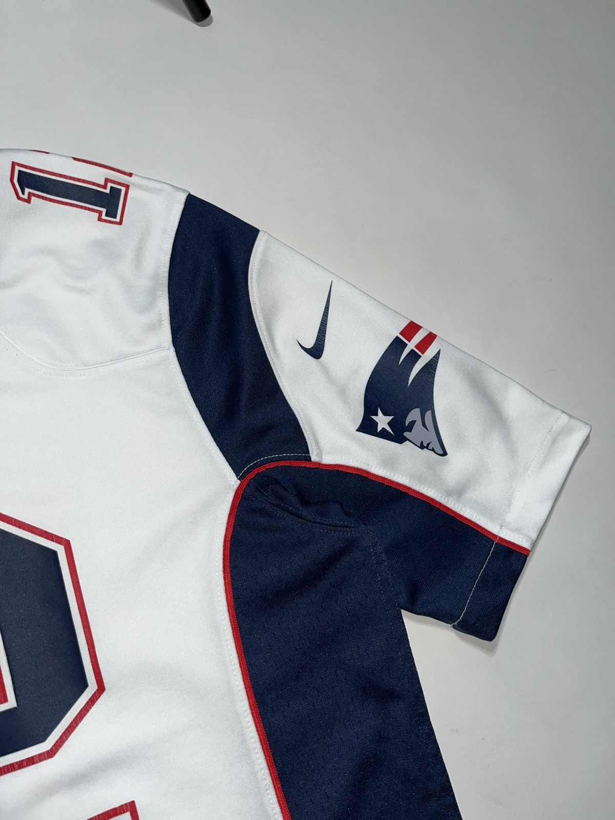 NFL Nike Brady #12 New England Patriots Jersey NFL RARE Size US M / EU 48-50 / 2 - 8 Thumbnail
