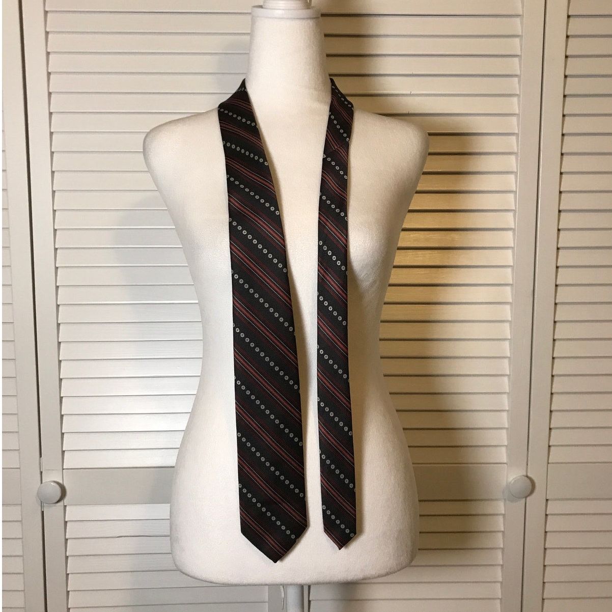 Other Black Red Gray Striped Short Classic Men Necktie Size ONE SIZE - 2 Thumbnail