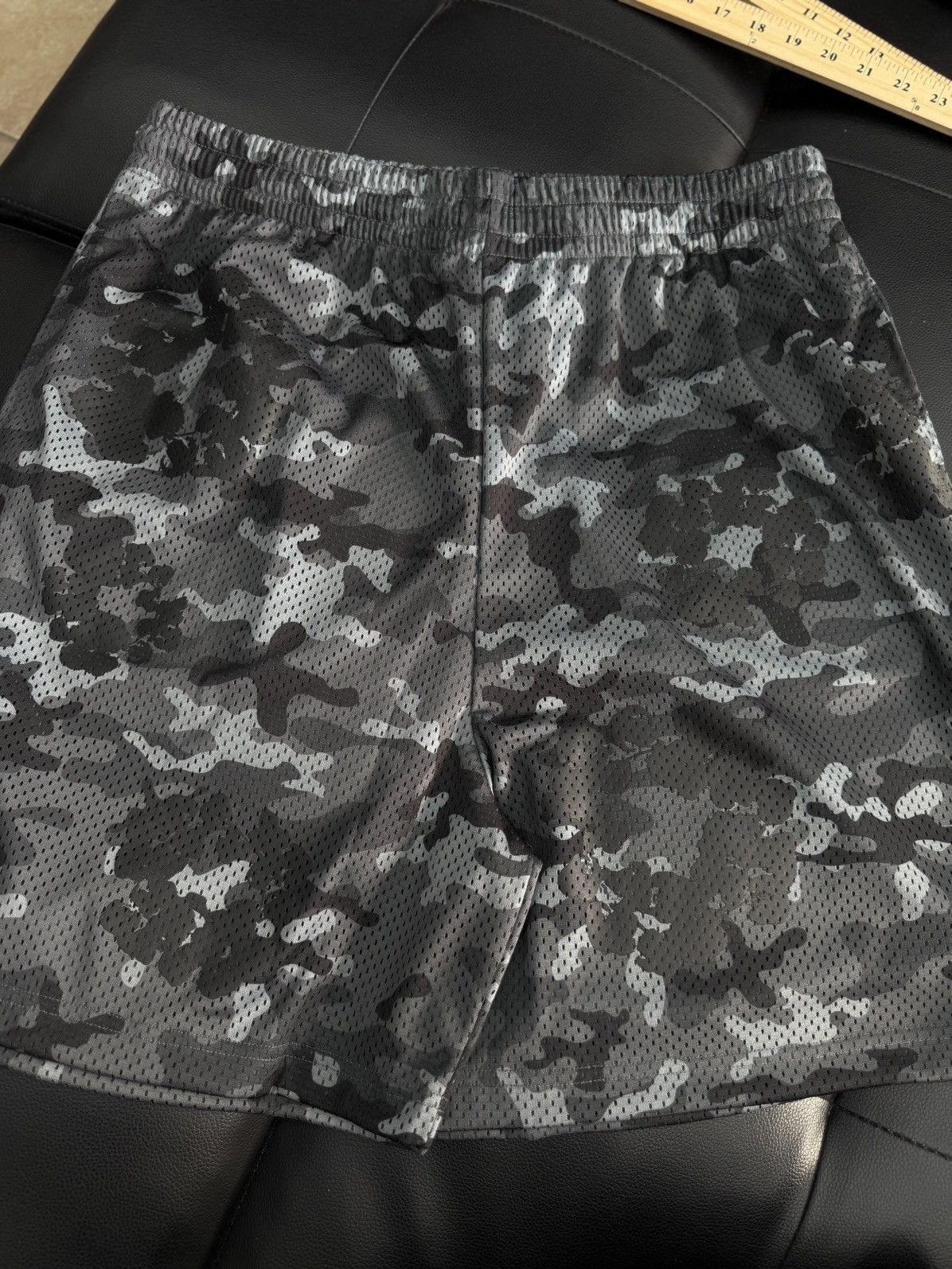 DENIM TEARS Denim Tears Mesh Summer Shorts Black Camo Size XL (NEW) Size US 36 / EU 52 - 1 Thumbnail