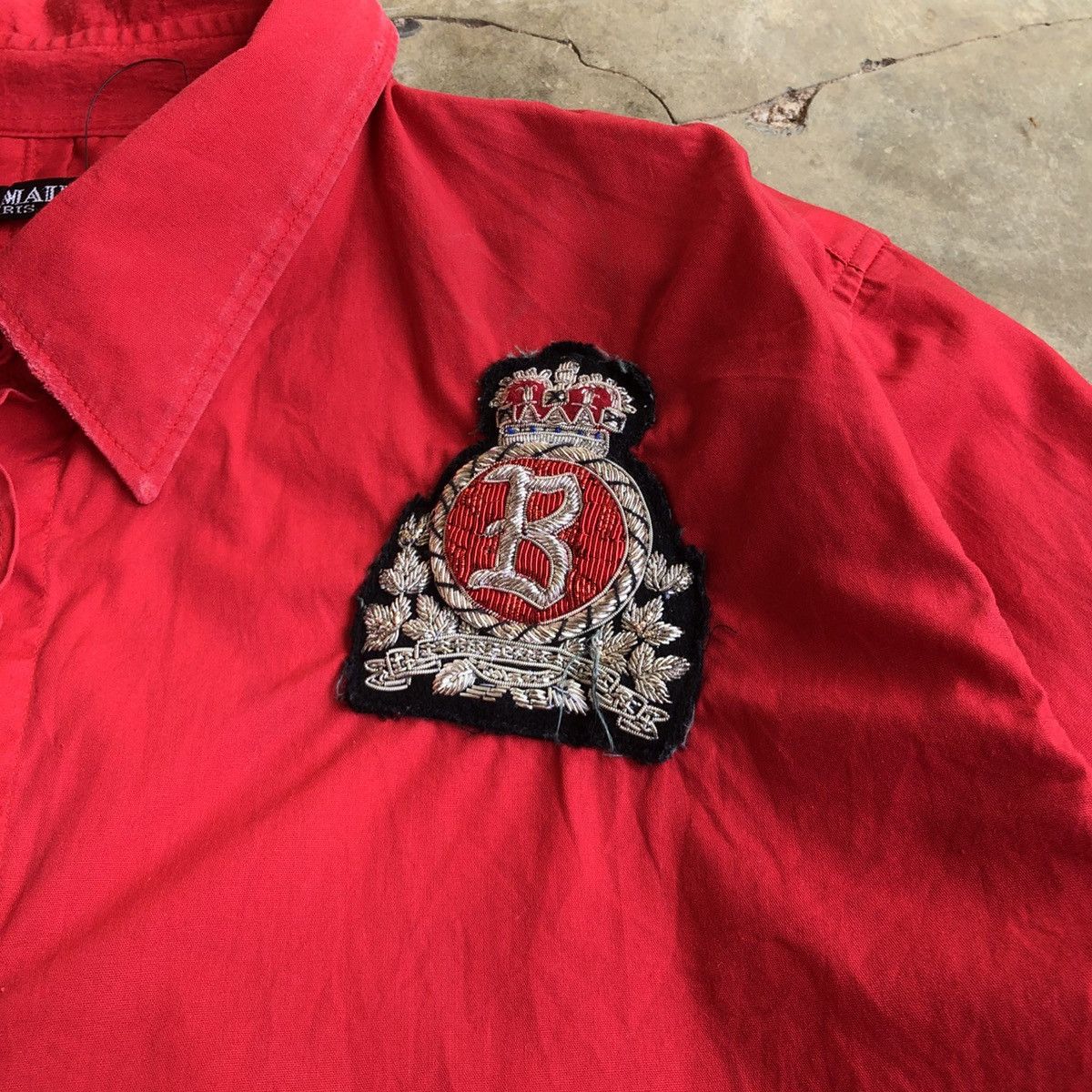 Balmain 🇫🇷 Balmain Paris Red Button Down “B” Patch Logo Luxury Size US M / EU 48-50 / 2 - 6 Thumbnail