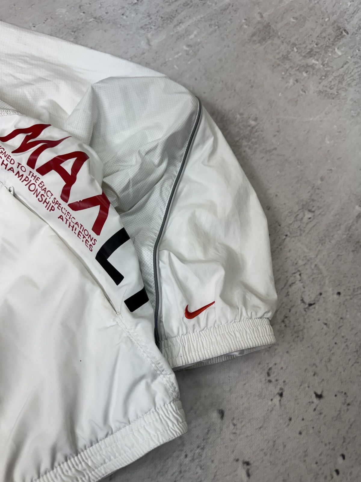 Nike × Vintage NIKE AIR MAX VINTAGE BASIC LOGO OVERSIZE BAGGY LIGHT JACKET Size US L / EU 52-54 / 3 - 4 Thumbnail